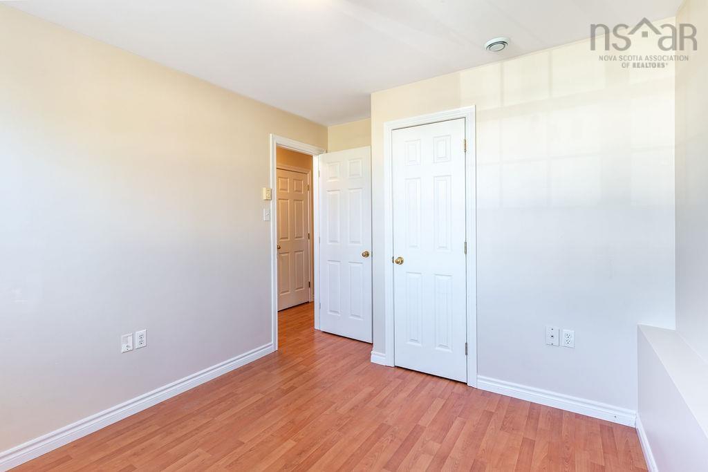 $389,900.00: 14 Everette Street, Woodside