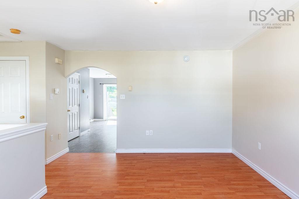 $389,900.00: 14 Everette Street, Woodside