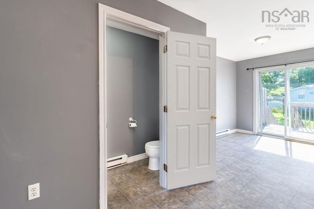 $389,900.00: 14 Everette Street, Woodside