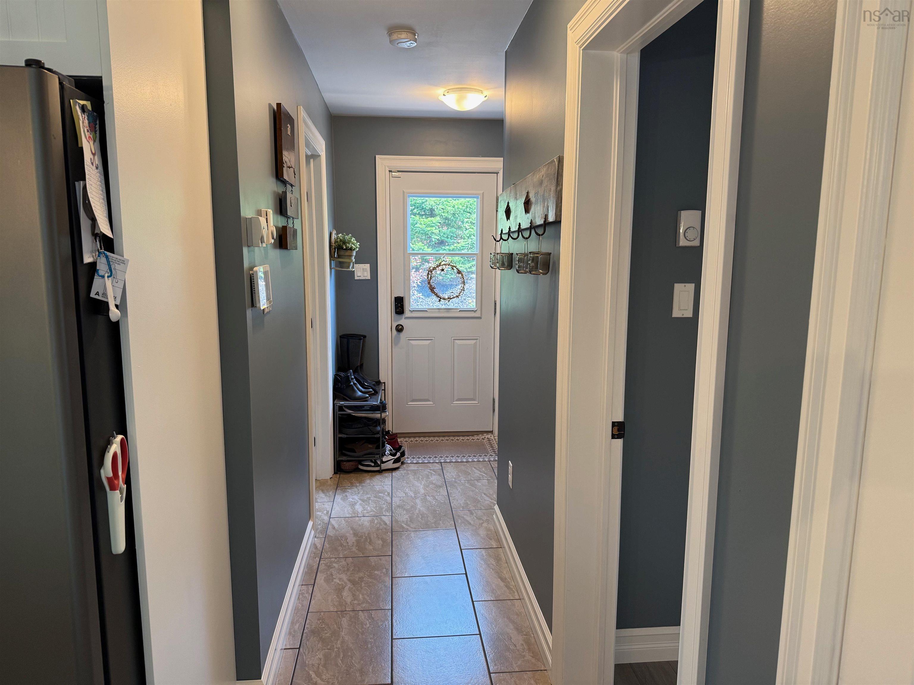 $749,900.00: 4 62 Western Point Lane, East Uniacke