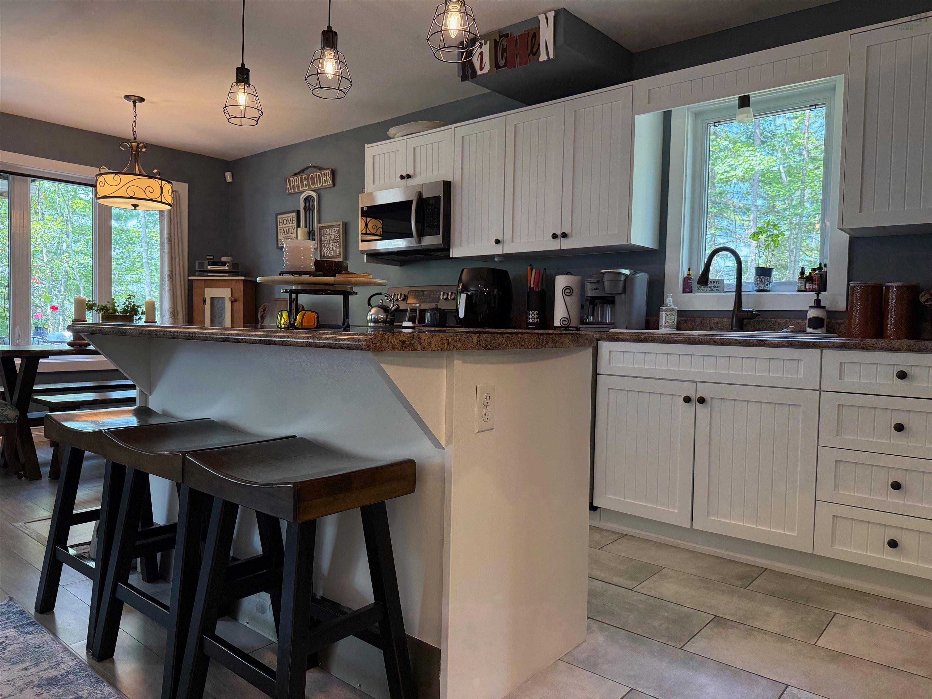 $749,900.00: 4 62 Western Point Lane, East Uniacke