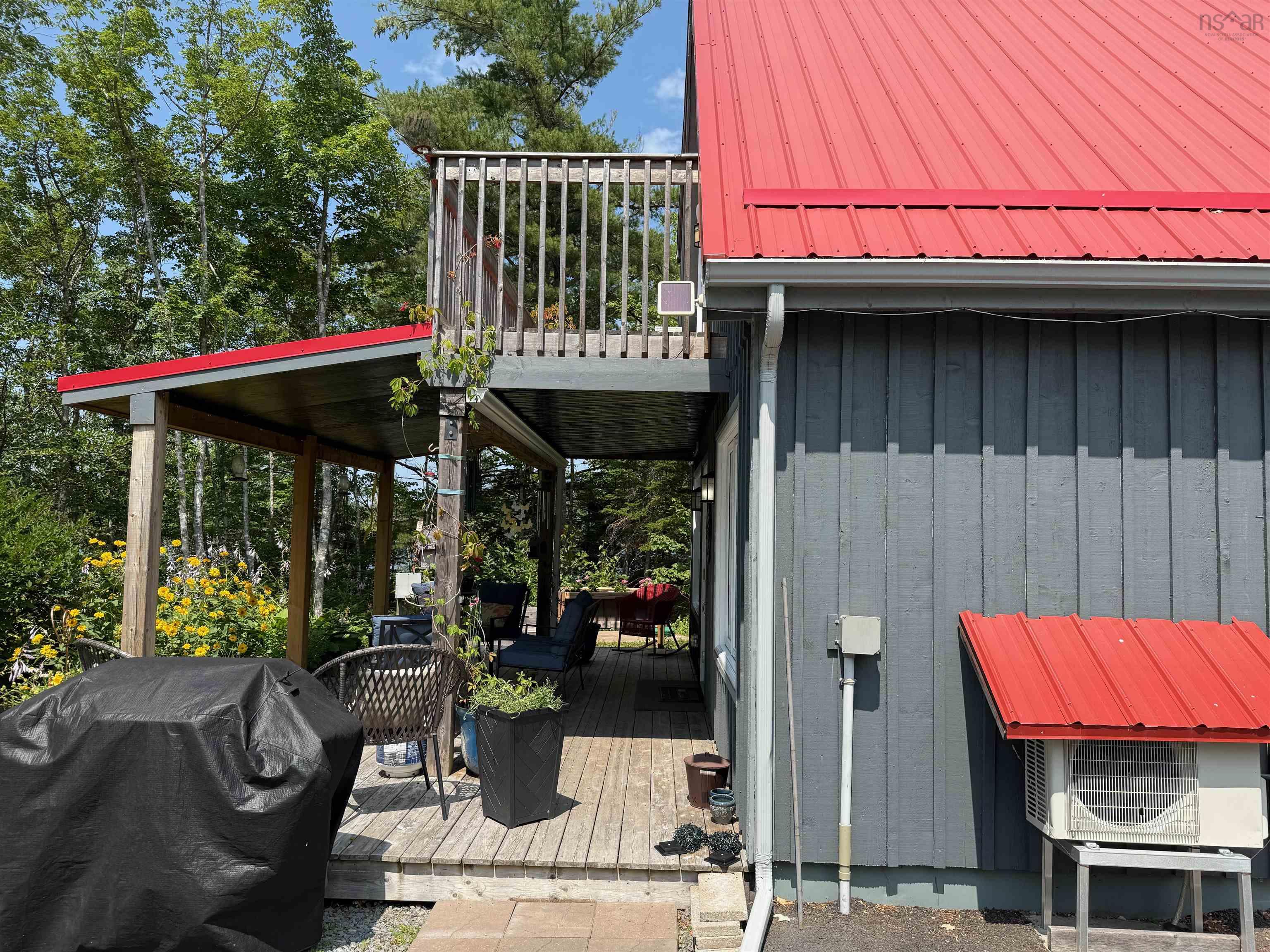 $749,900.00: 4 62 Western Point Lane, East Uniacke