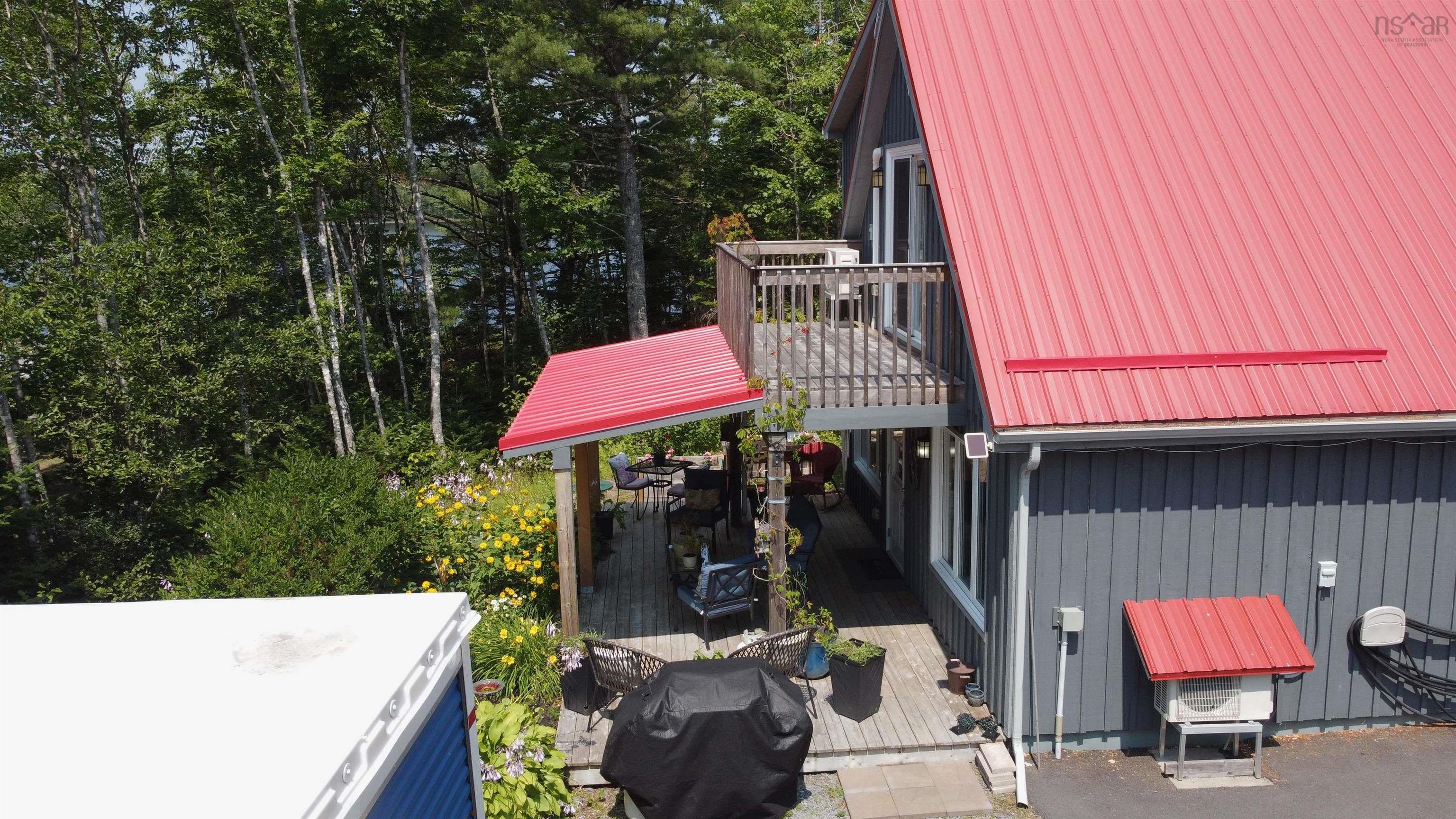 $749,900.00: 4 62 Western Point Lane, East Uniacke