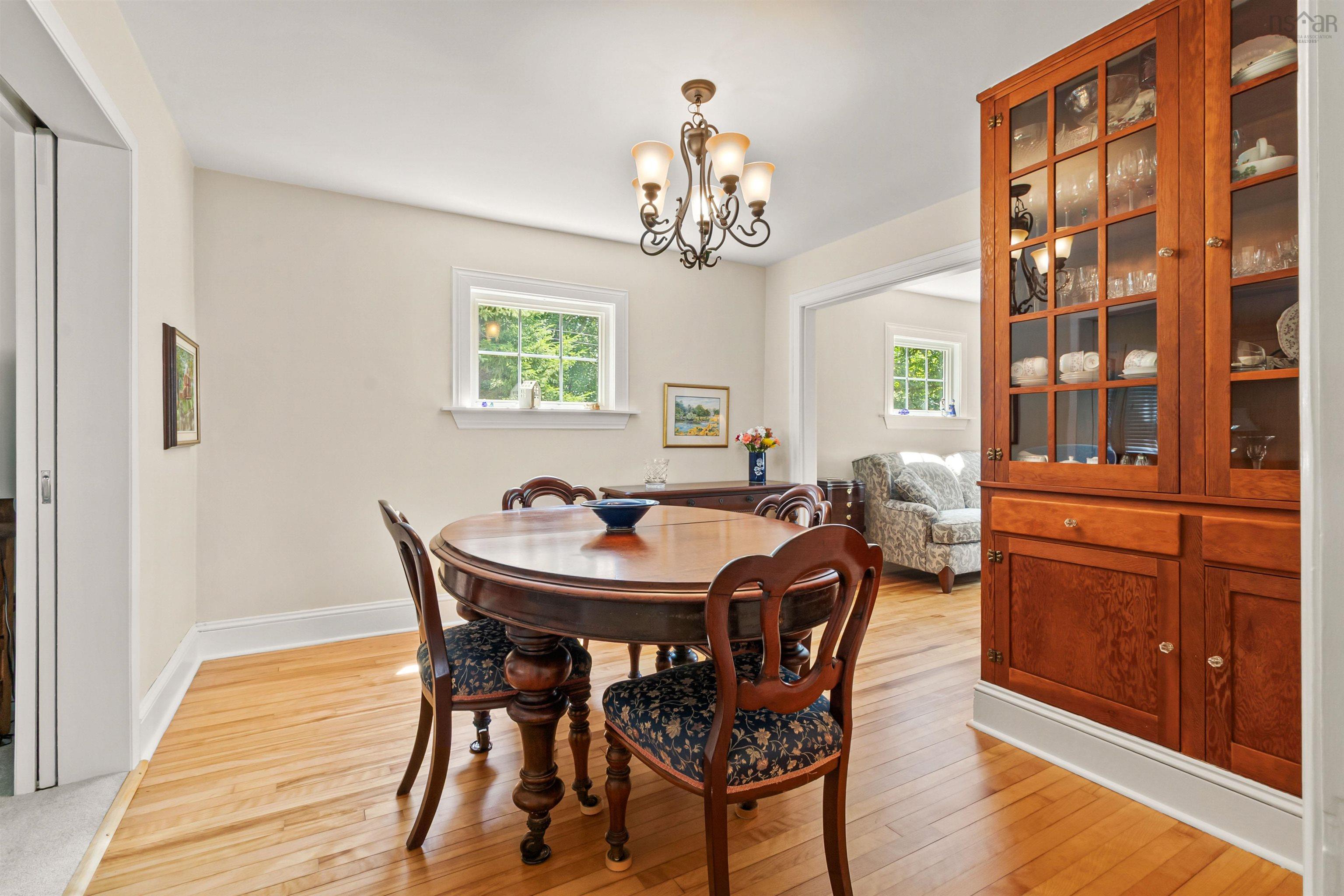 $618,900.00: 151 Pleasant Street, Dartmouth