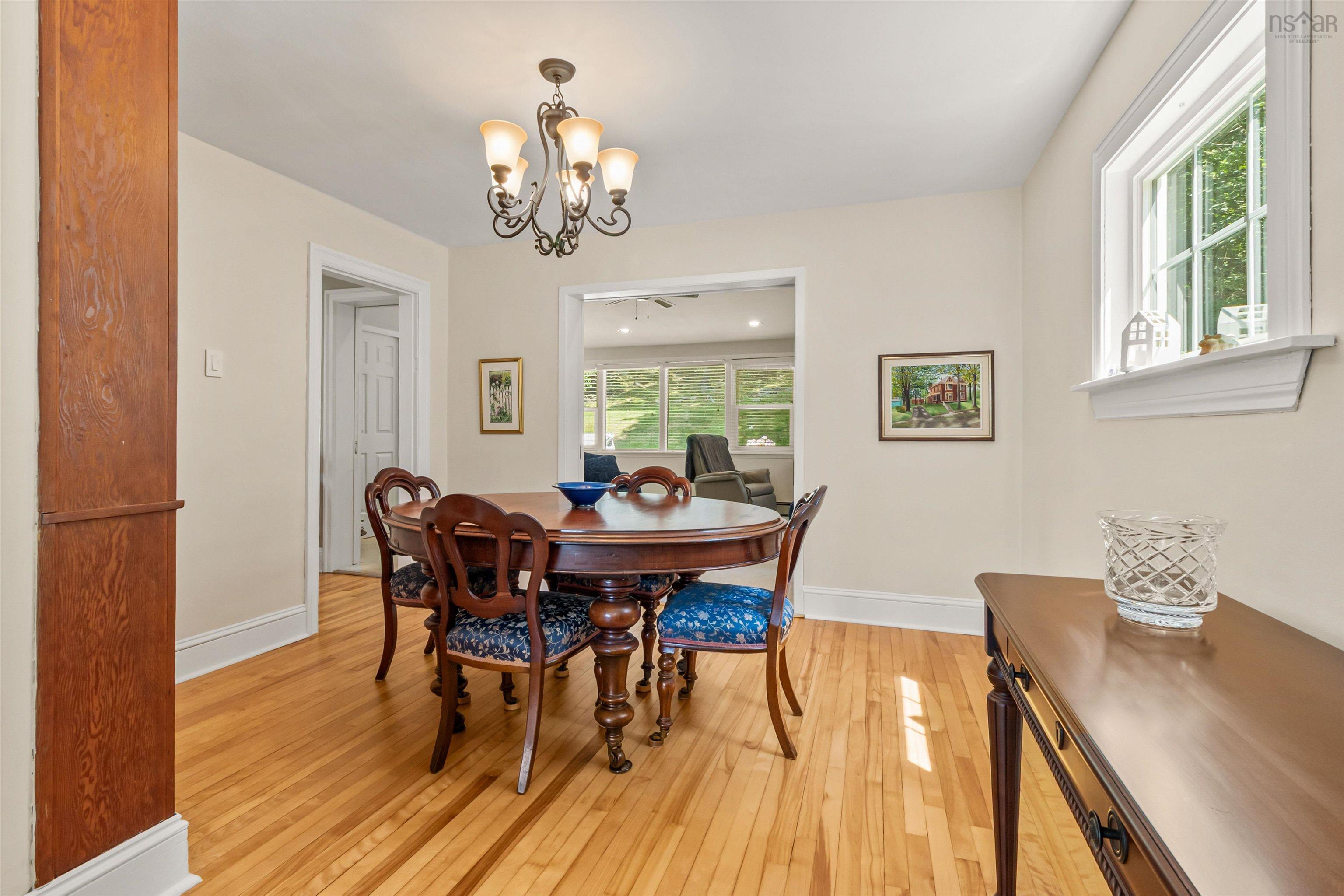 $618,900.00: 151 Pleasant Street, Dartmouth