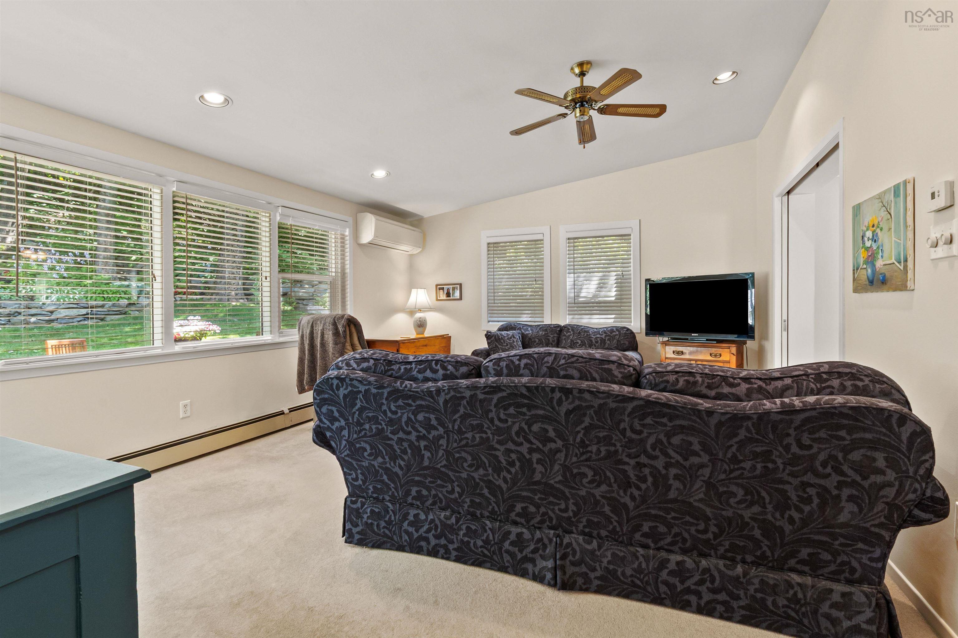 $618,900.00: 151 Pleasant Street, Dartmouth