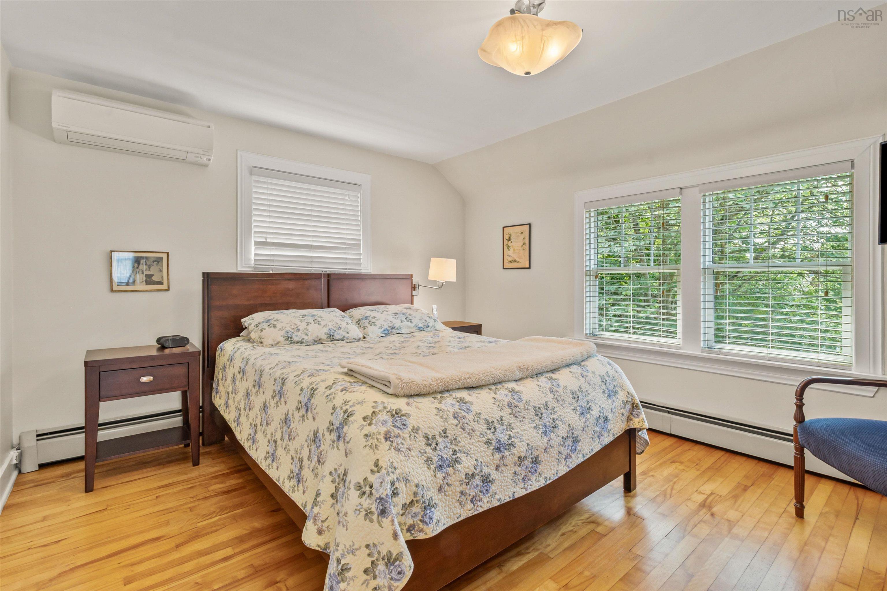 $618,900.00: 151 Pleasant Street, Dartmouth