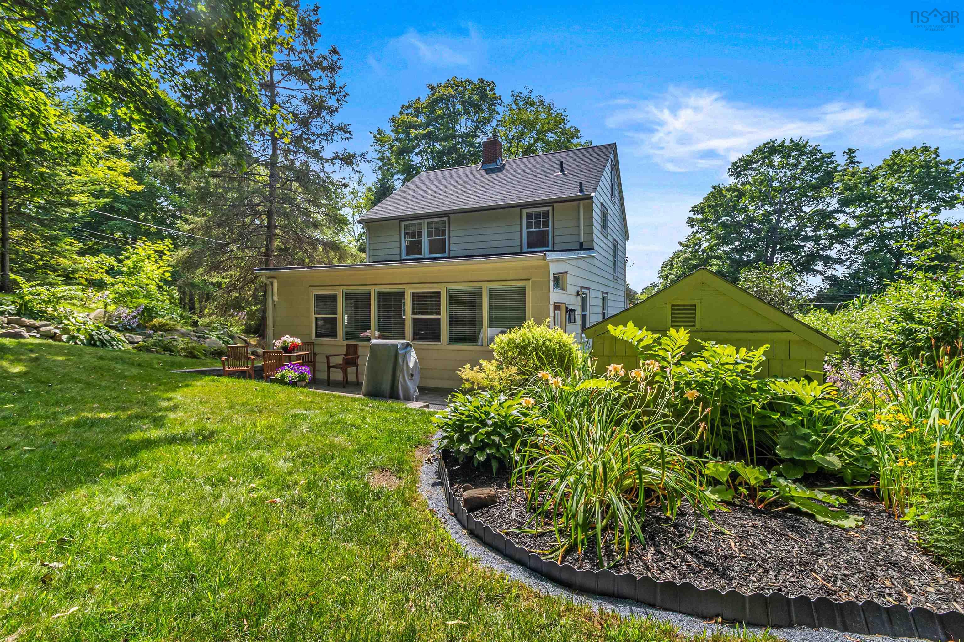 $618,900.00: 151 Pleasant Street, Dartmouth