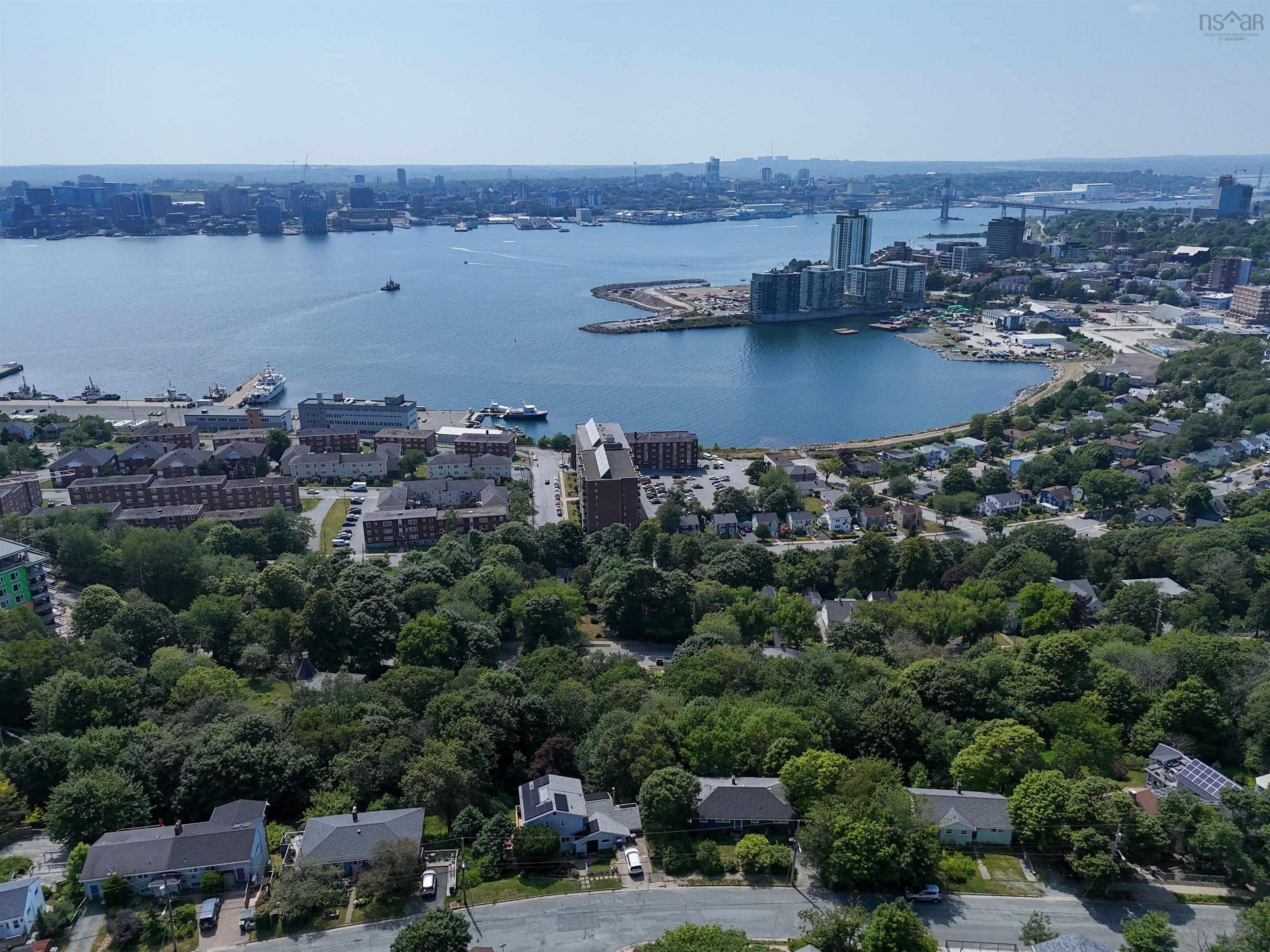 $618,900.00: 151 Pleasant Street, Dartmouth