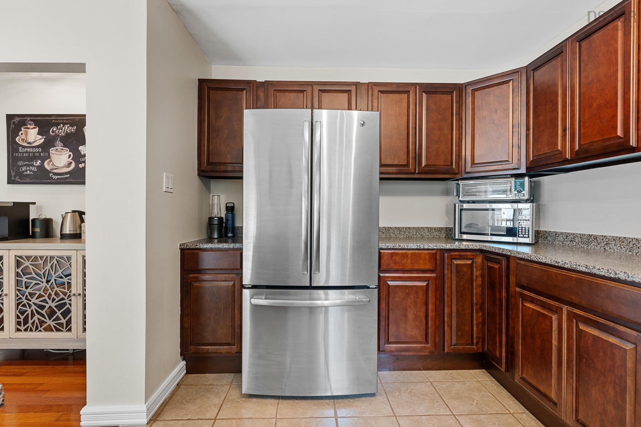 $474,900.00: 2 Candlewood Lane, Lower Sackville