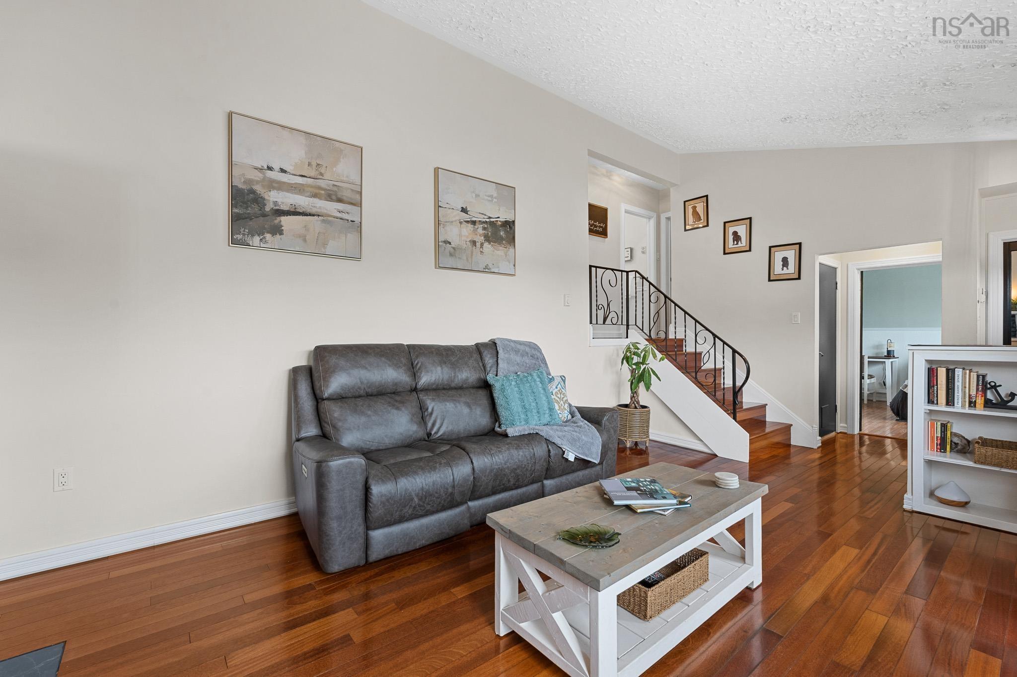 $474,900.00: 2 Candlewood Lane, Lower Sackville