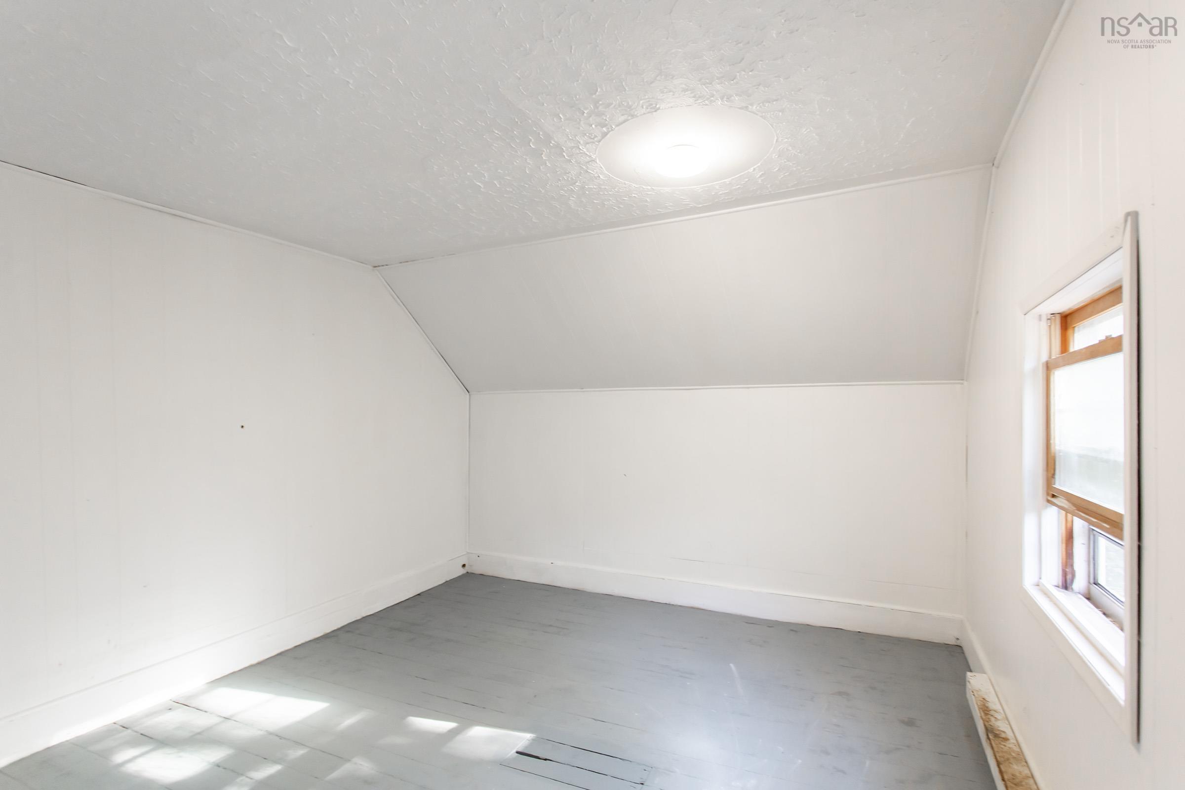 $275,000.00: 27 Canaan Avenue, Kentville