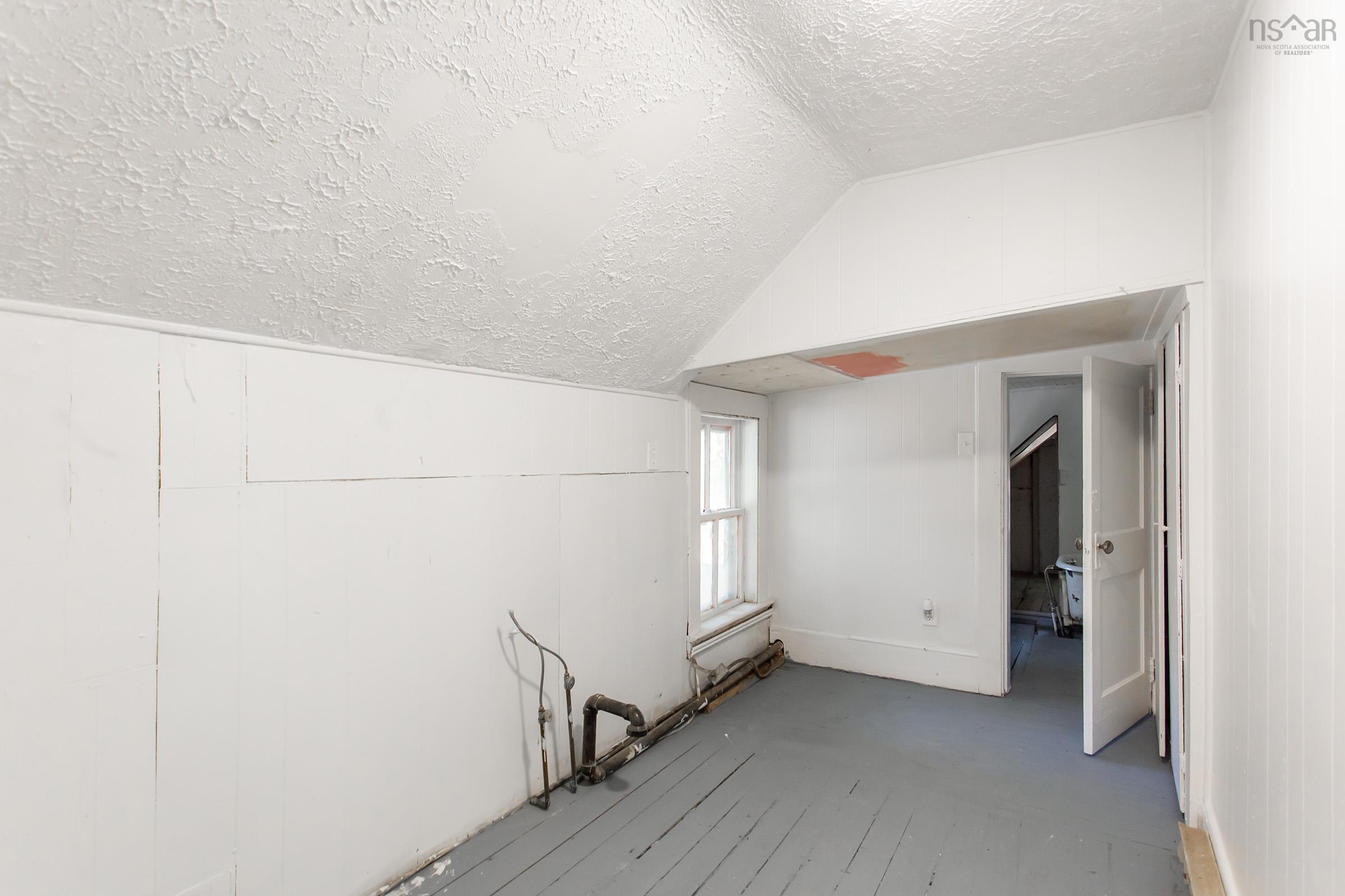 $275,000.00: 27 Canaan Avenue, Kentville