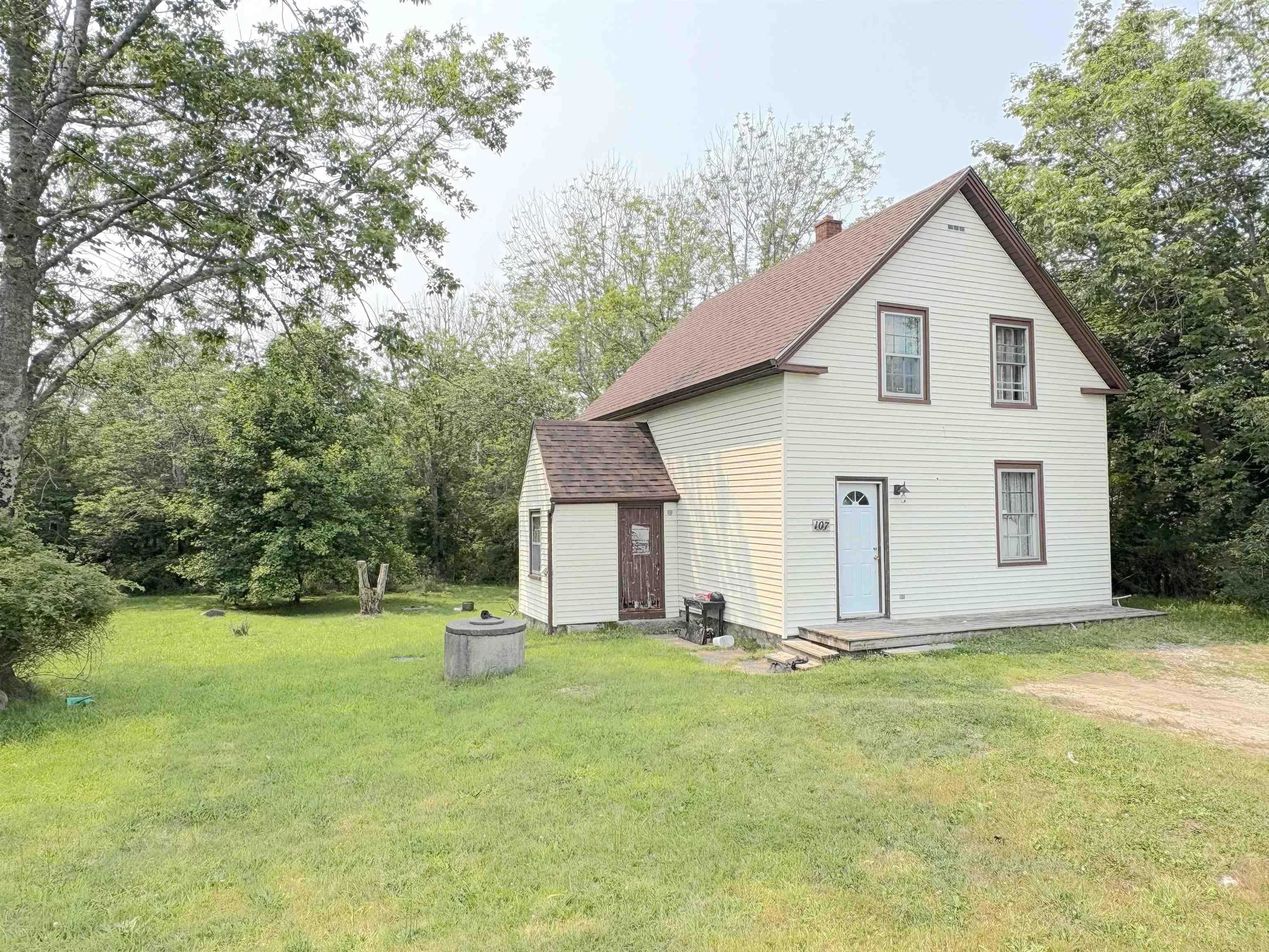 $99,999.00: 107 Parr Street, Shelburne