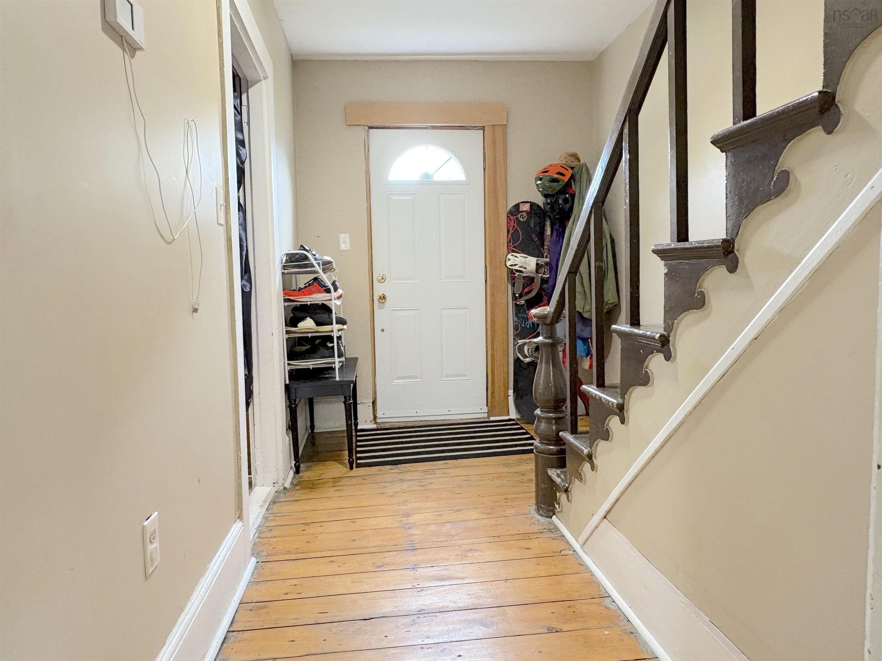 $99,999.00: 107 Parr Street, Shelburne