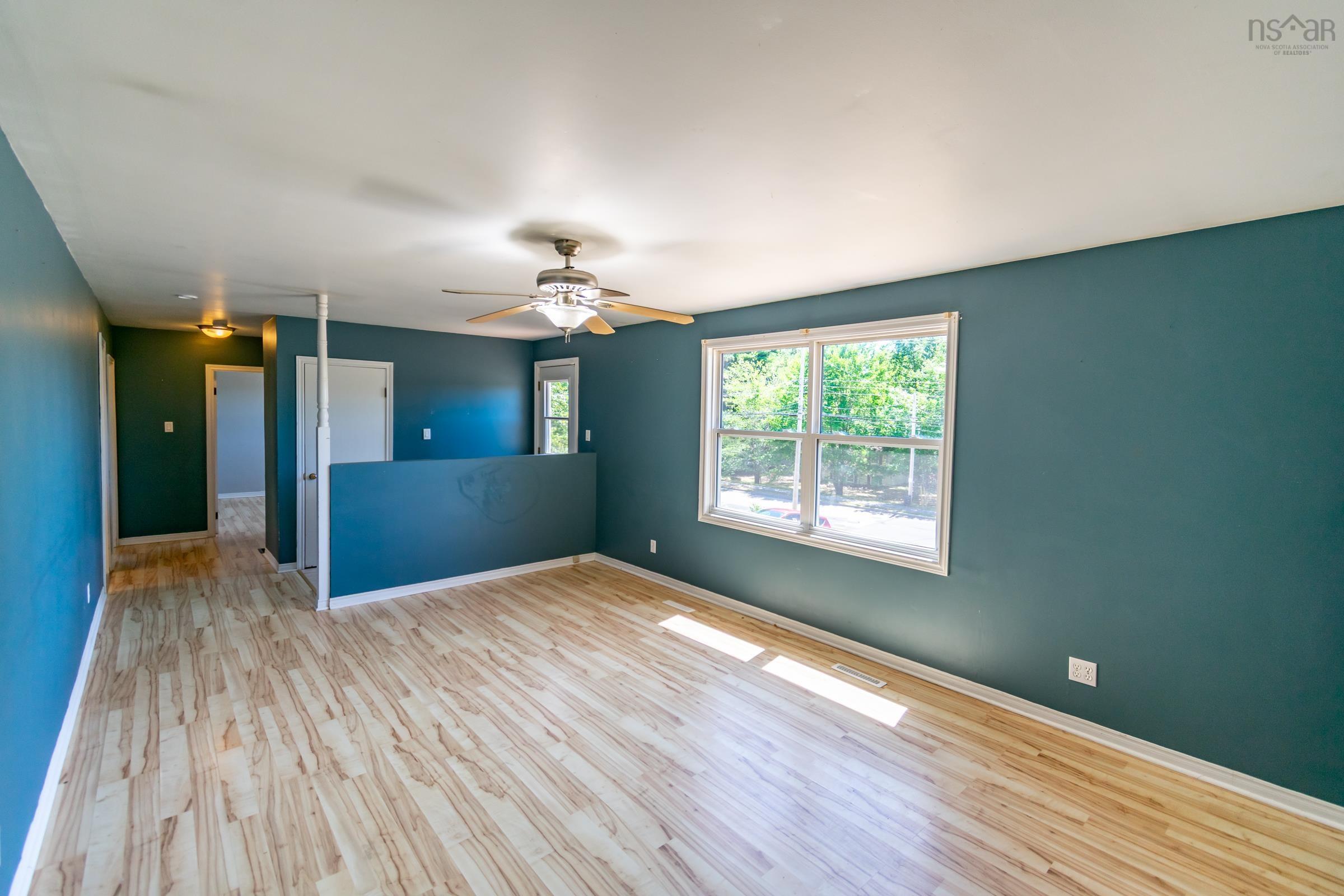 $349,900.00: 495 Pine Ridge Avenue, Kingston