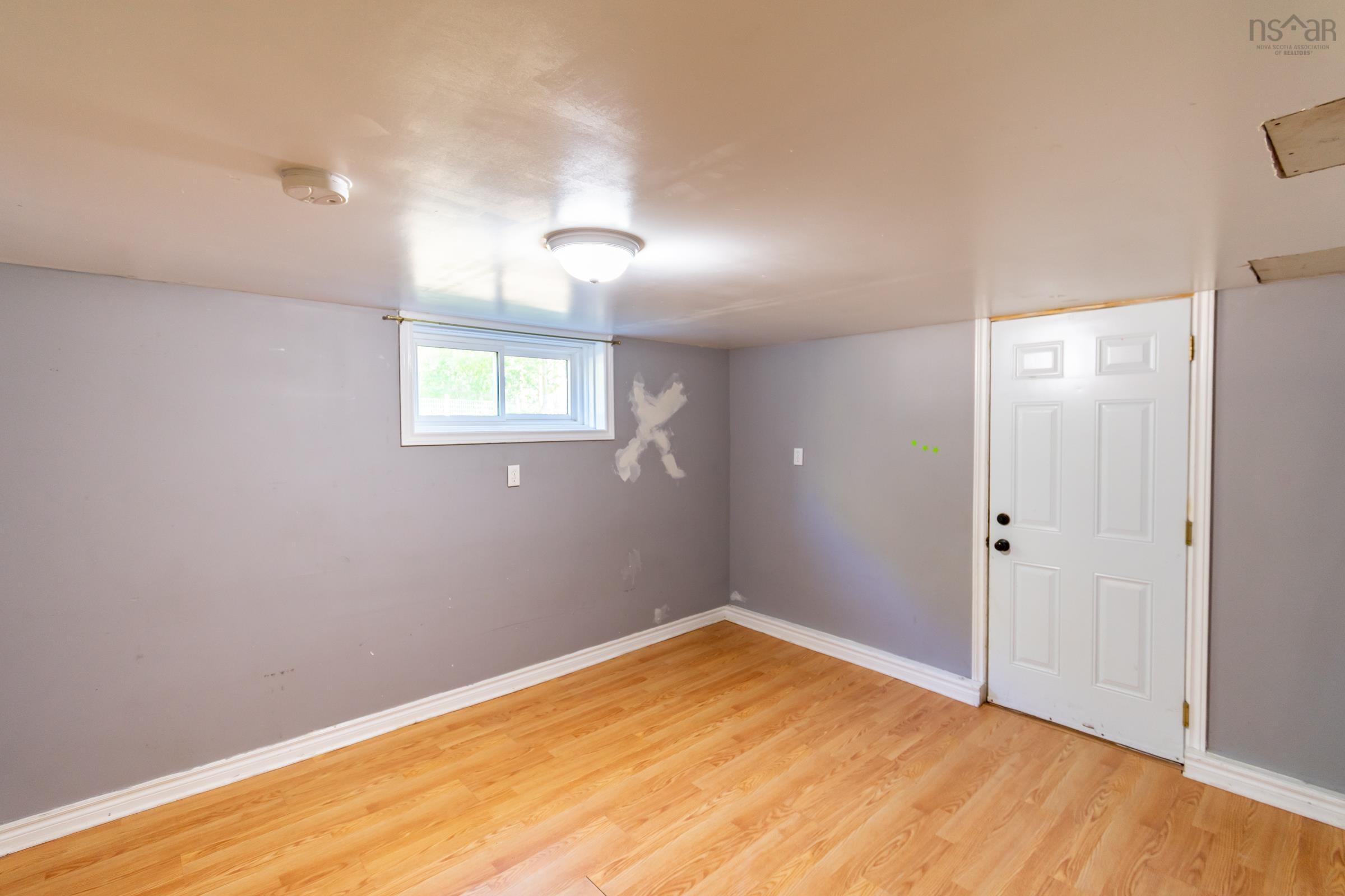 $349,900.00: 495 Pine Ridge Avenue, Kingston