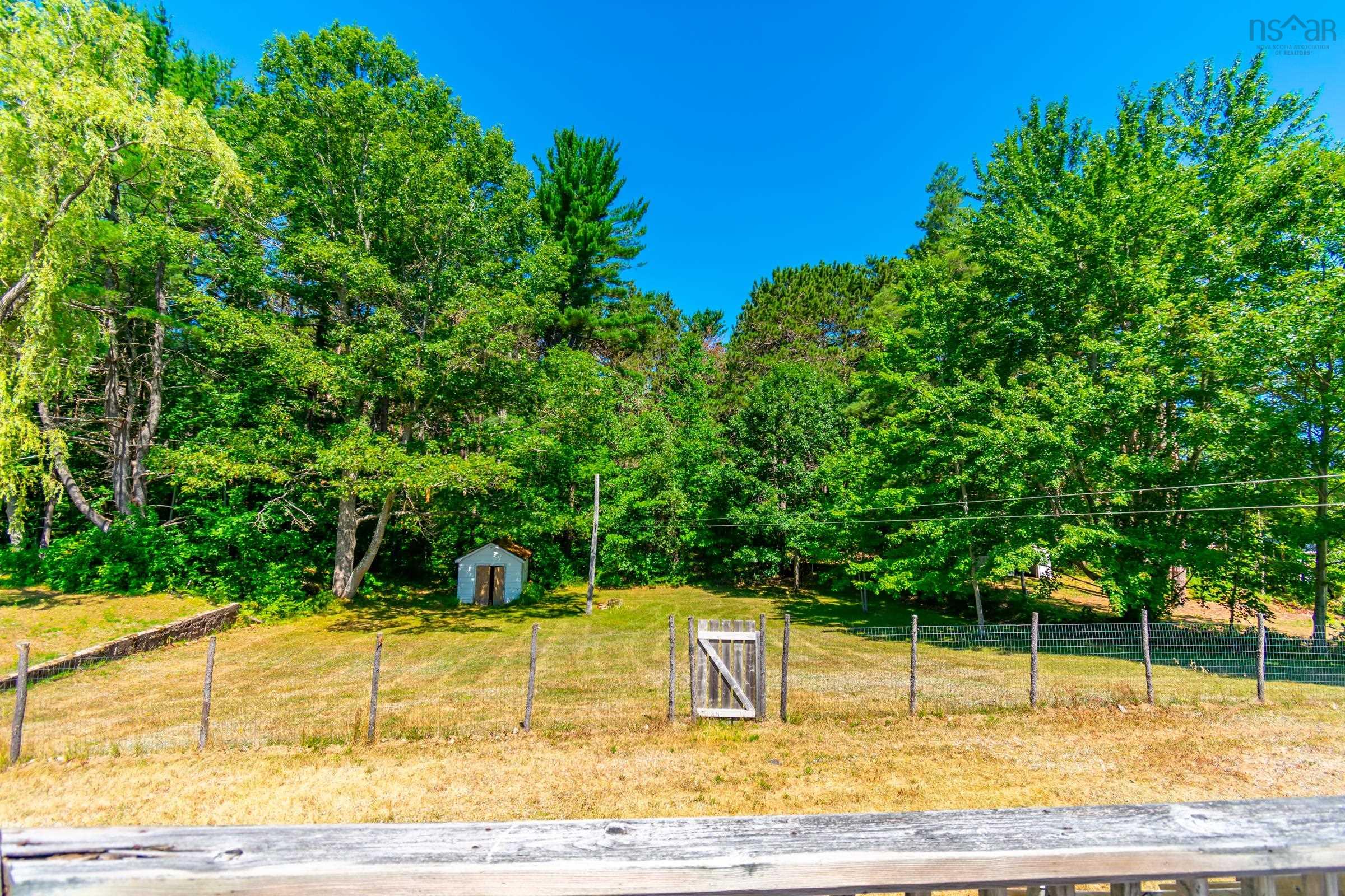 $349,900.00: 495 Pine Ridge Avenue, Kingston