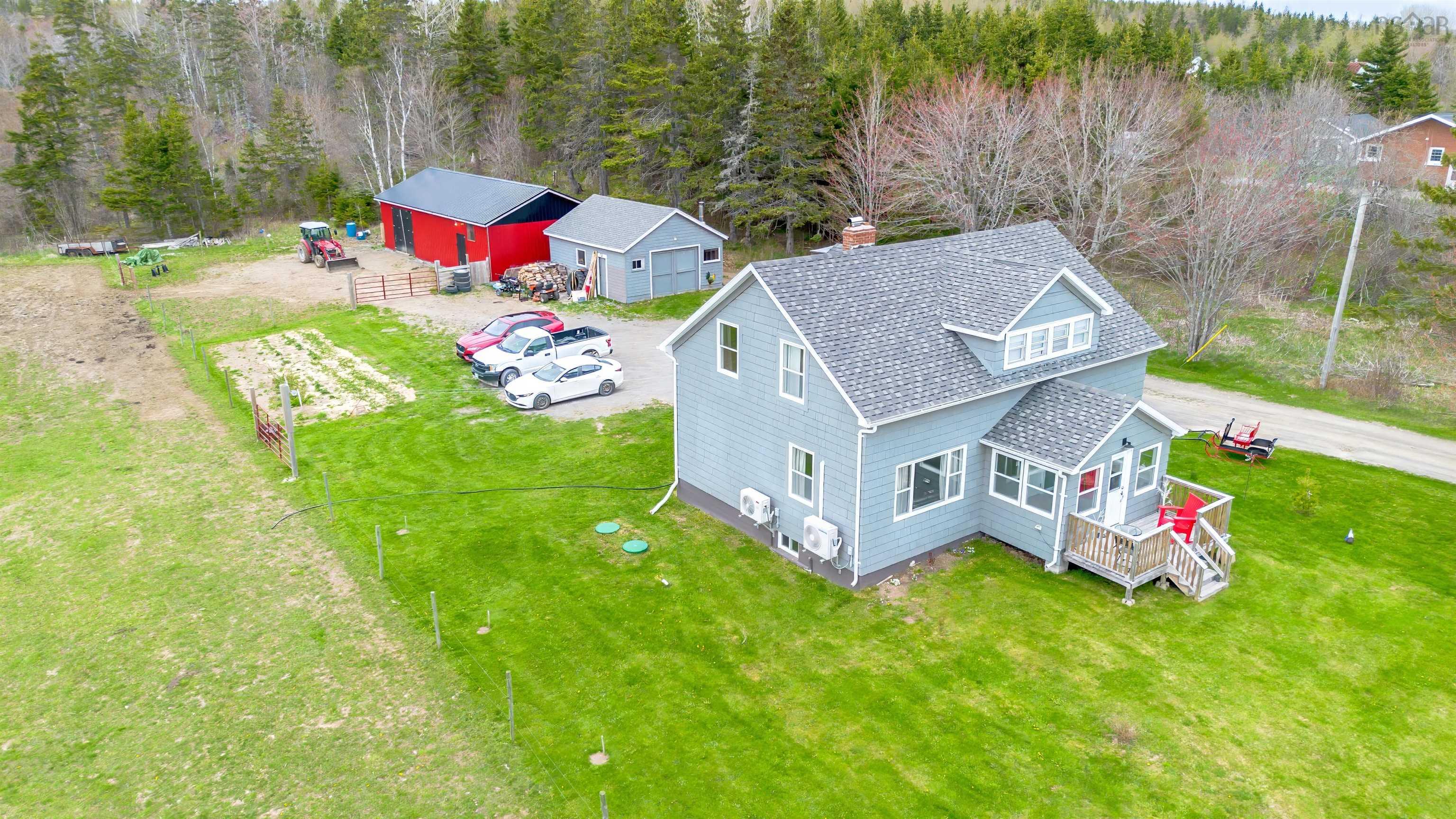 $474,000.00: 2792 Grand Mira North Road, Marion Bridge