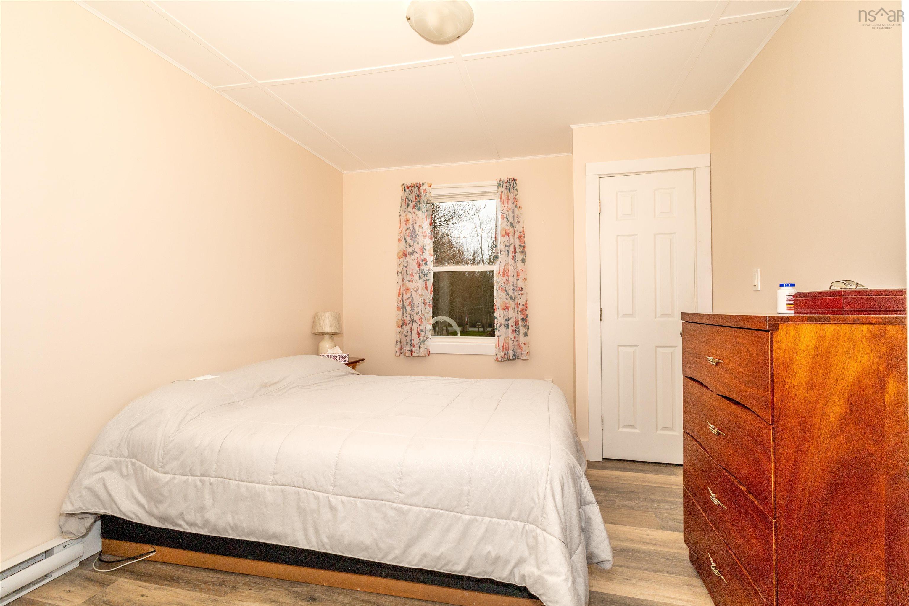 $474,000.00: 2792 Grand Mira North Road, Marion Bridge