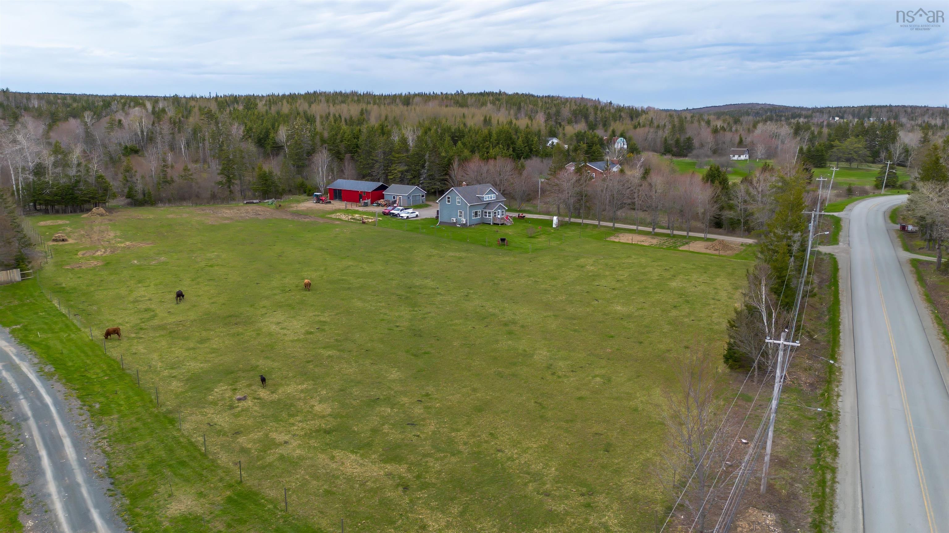 $474,000.00: 2792 Grand Mira North Road, Marion Bridge