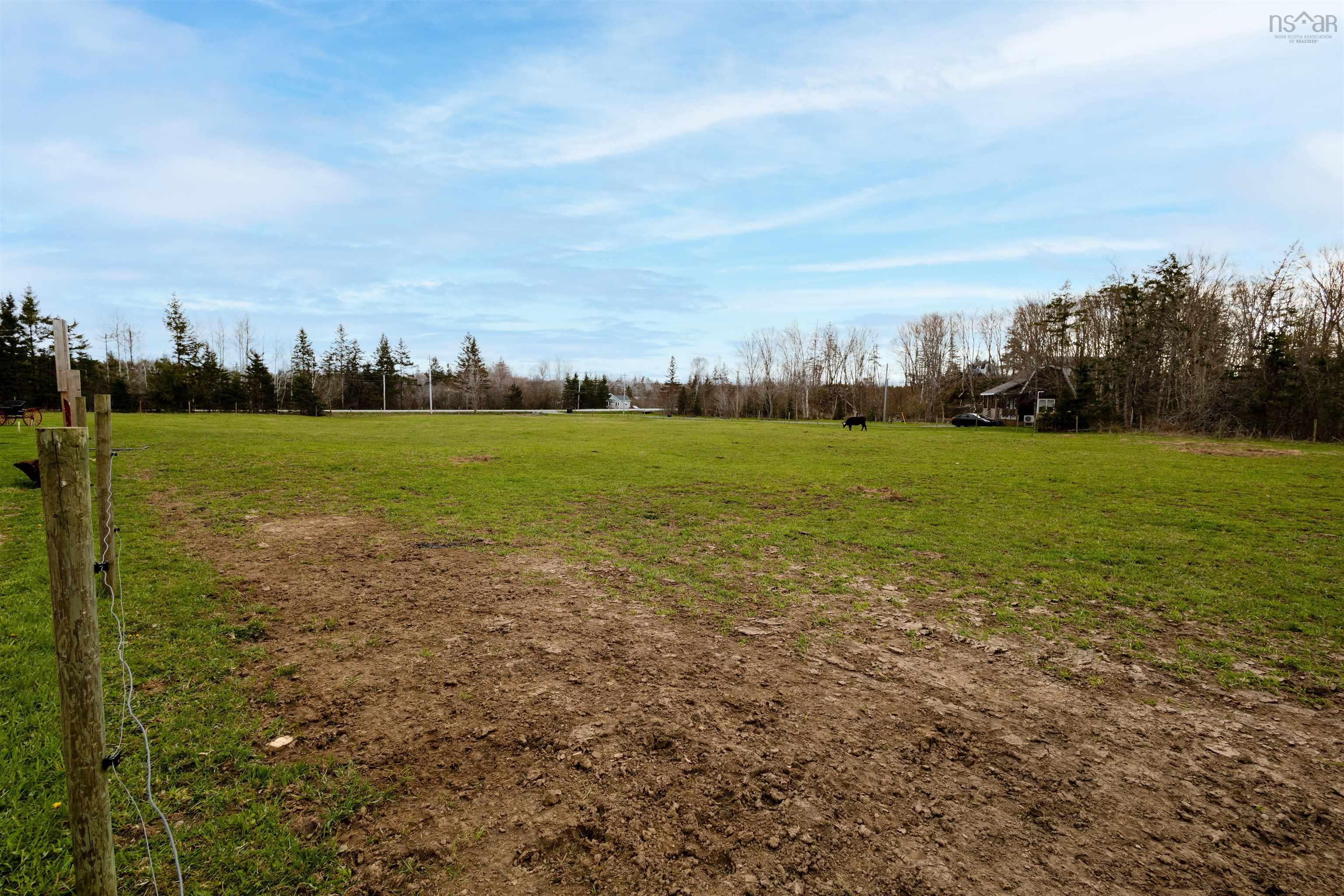 $474,000.00: 2792 Grand Mira North Road, Marion Bridge