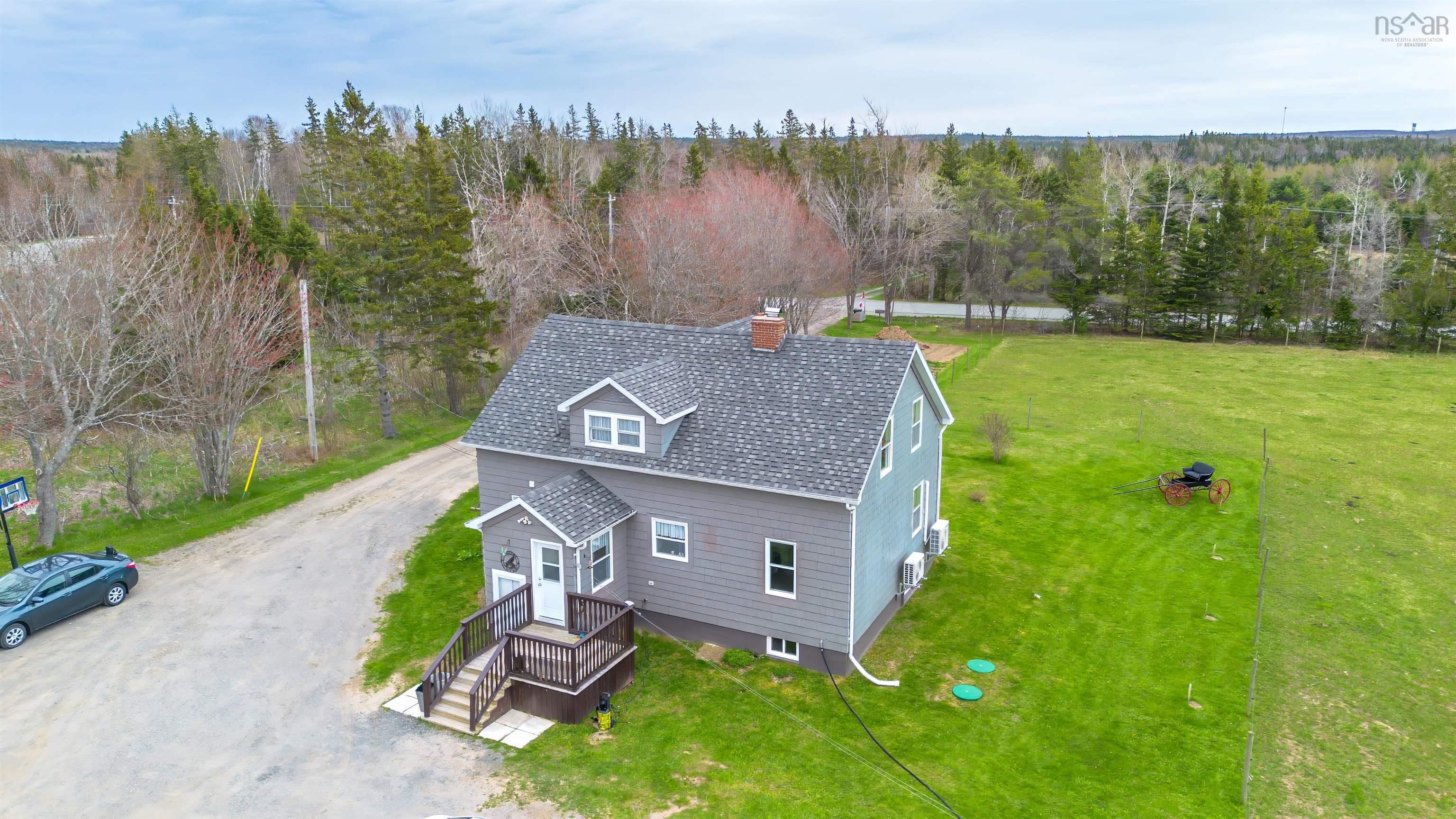 $474,000.00: 2792 Grand Mira North Road, Marion Bridge