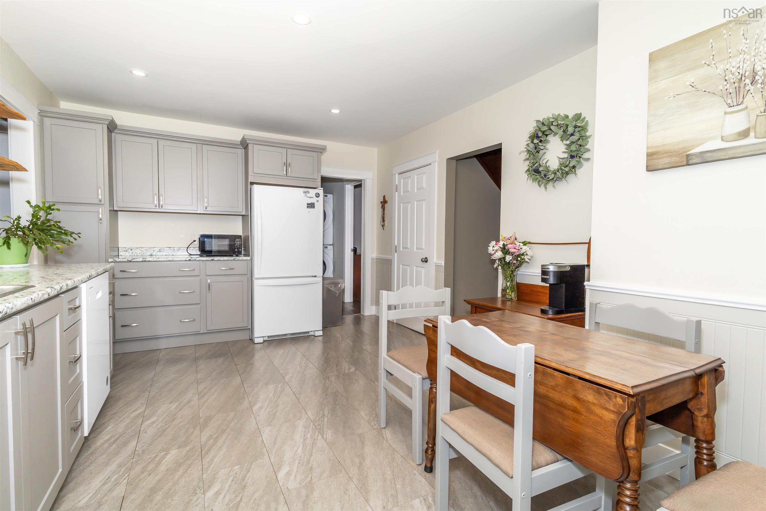 $474,000.00: 2792 Grand Mira North Road, Marion Bridge