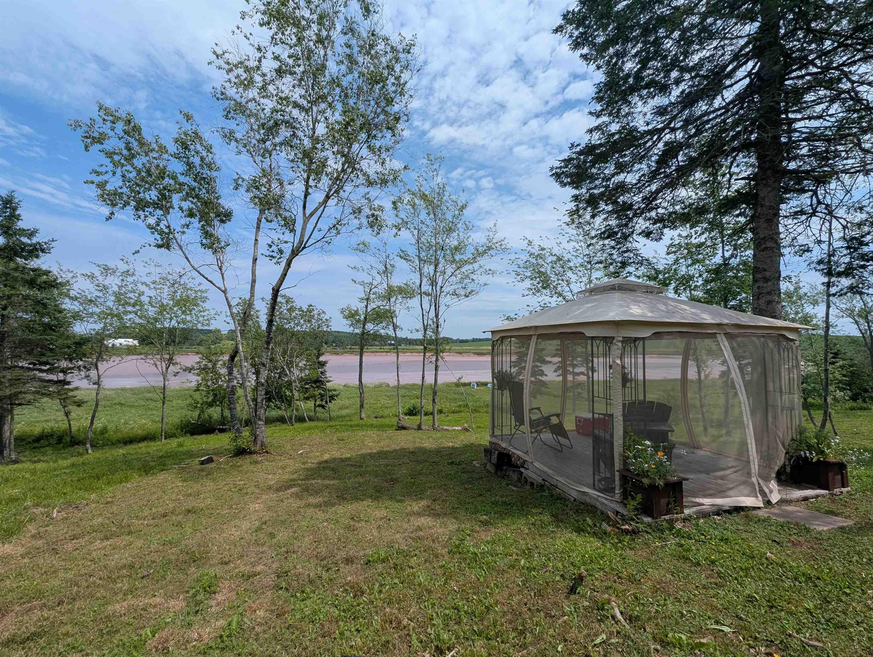 $449,900.00: 13131 Highway 215, East Hants