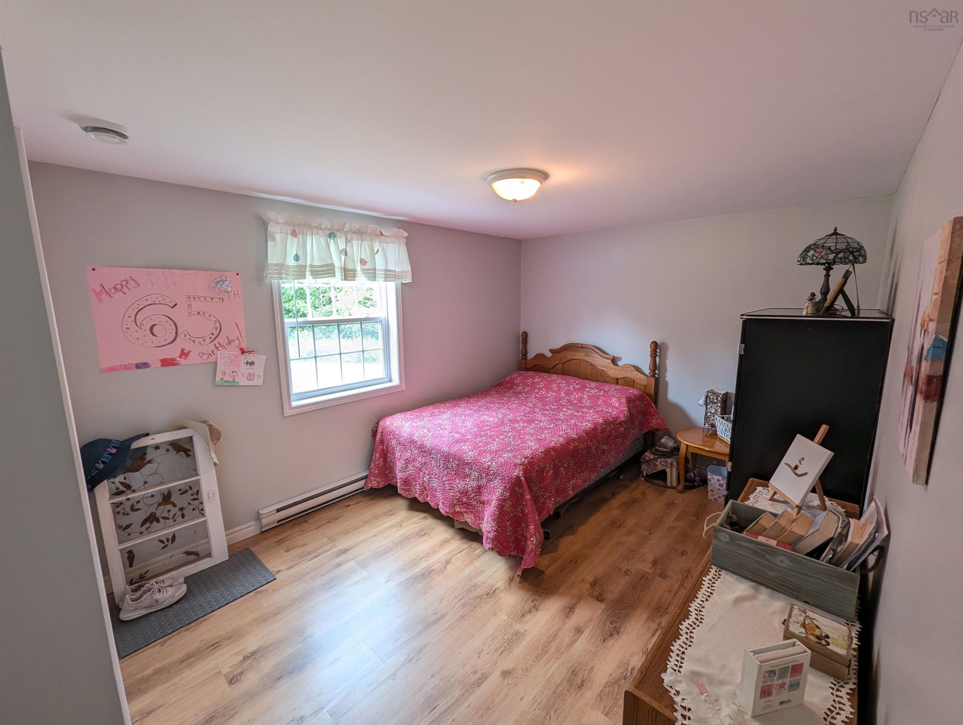 $449,900.00: 13131 Highway 215, East Hants