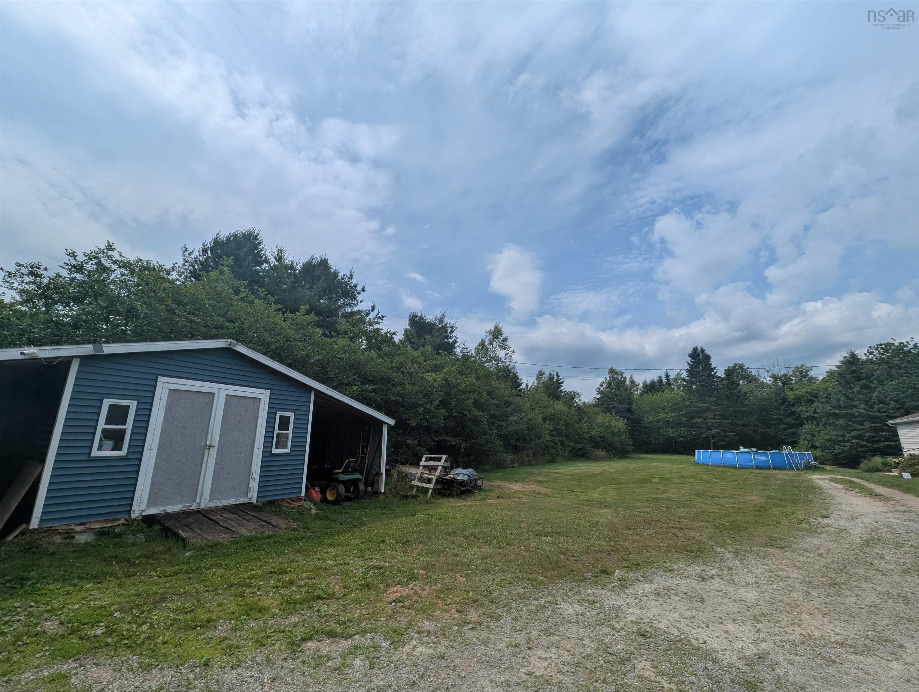 $449,900.00: 13131 Highway 215, East Hants