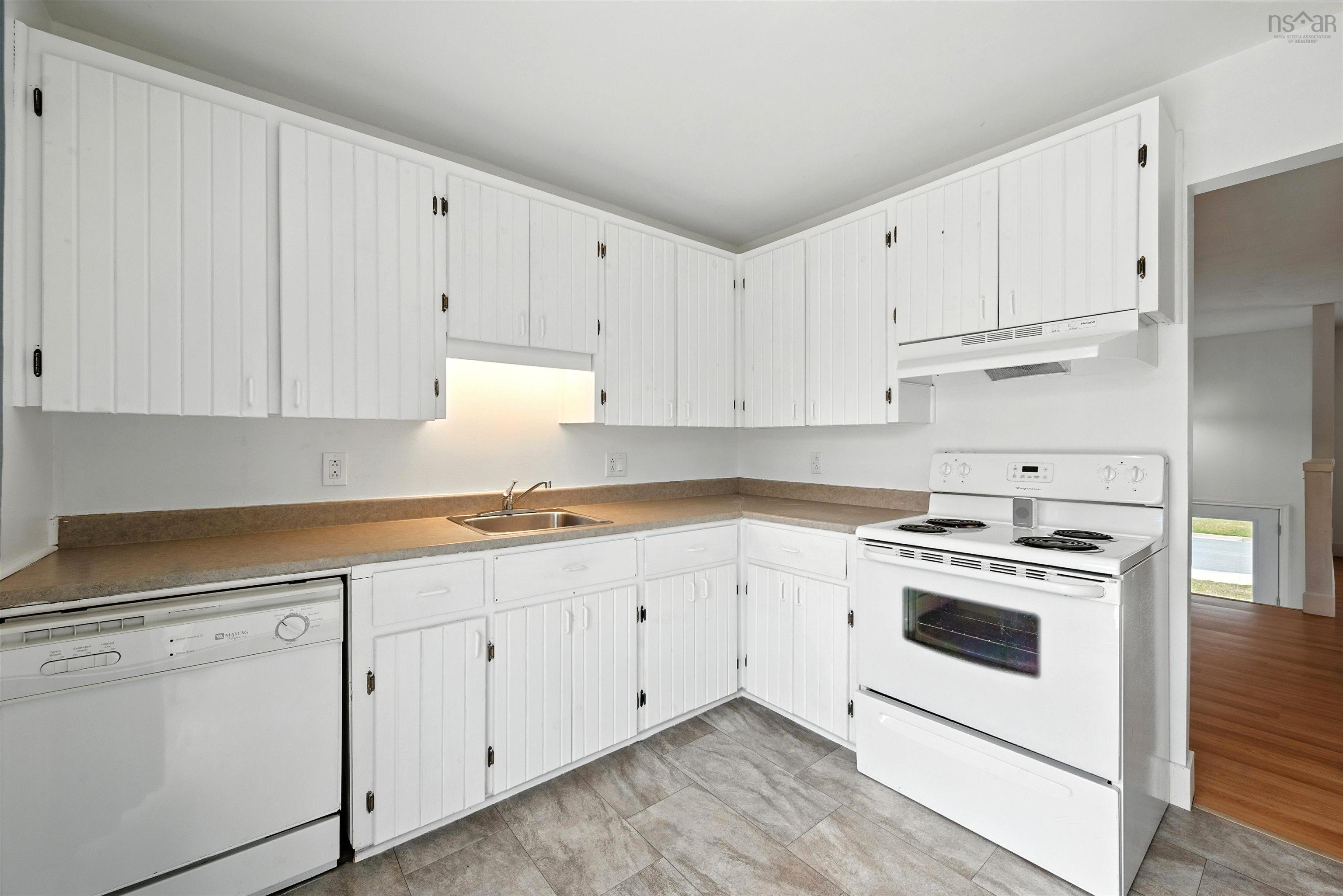 $349,900.00: 484 Renfrew Street, Dartmouth