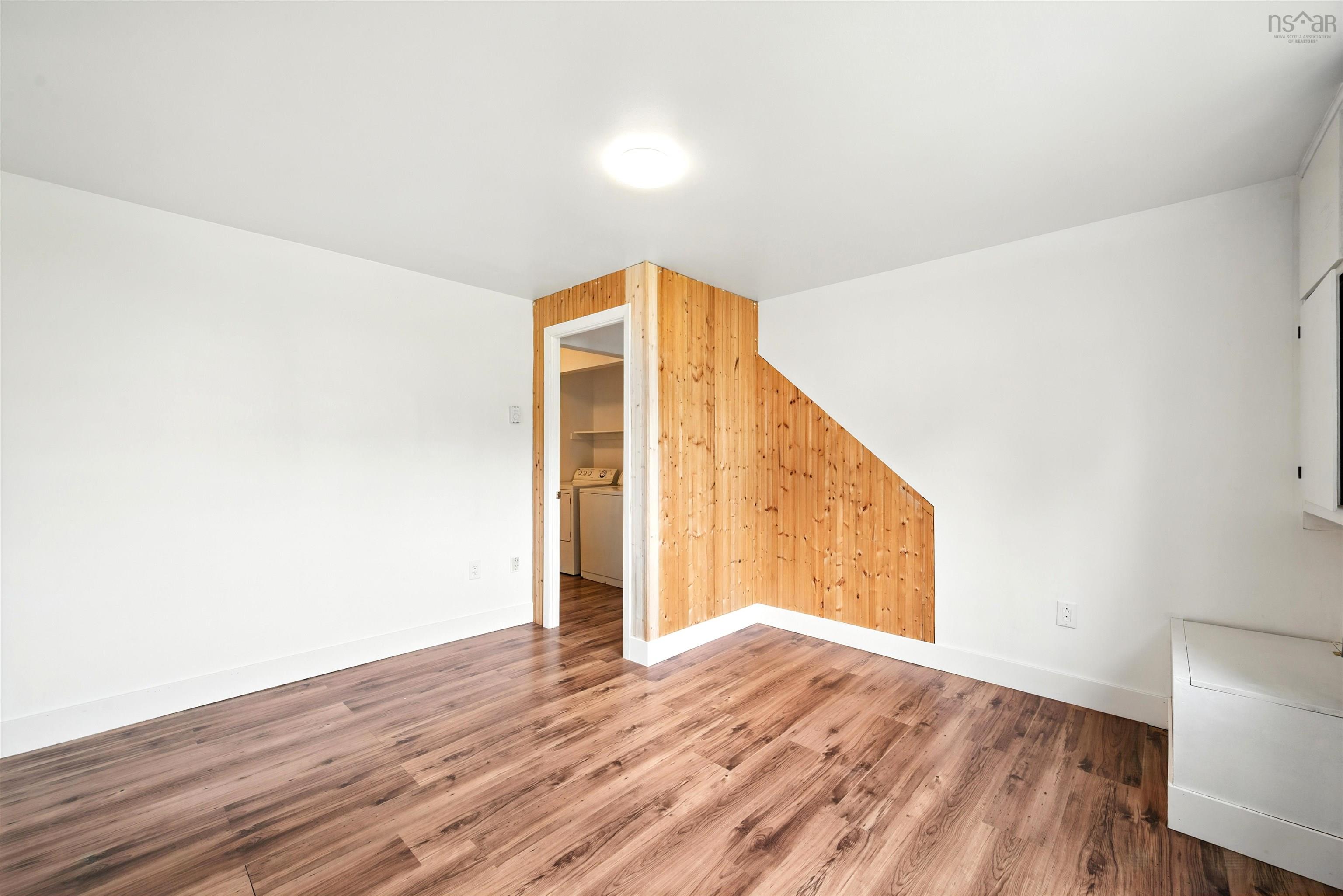 $349,900.00: 484 Renfrew Street, Dartmouth