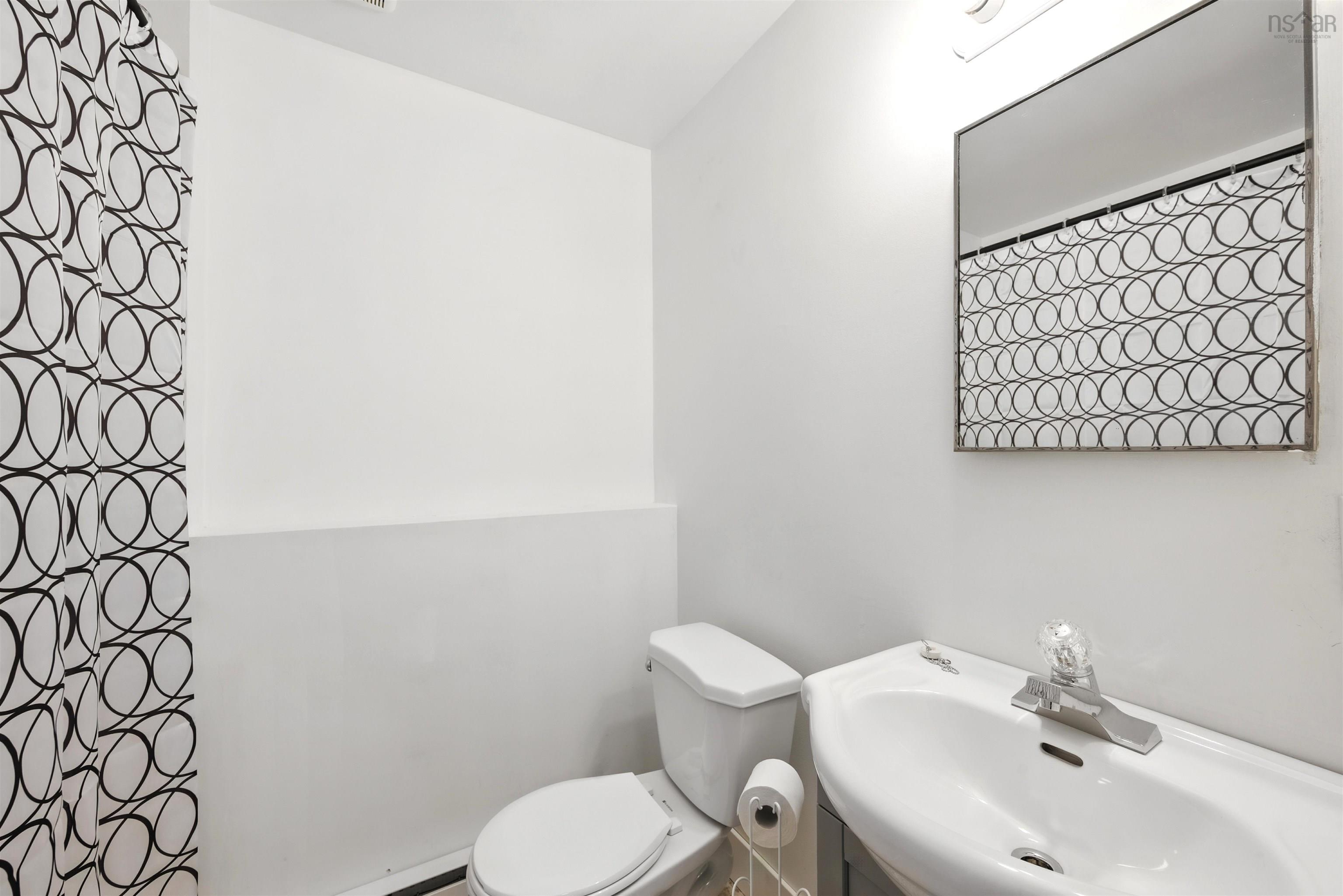 $349,900.00: 484 Renfrew Street, Dartmouth