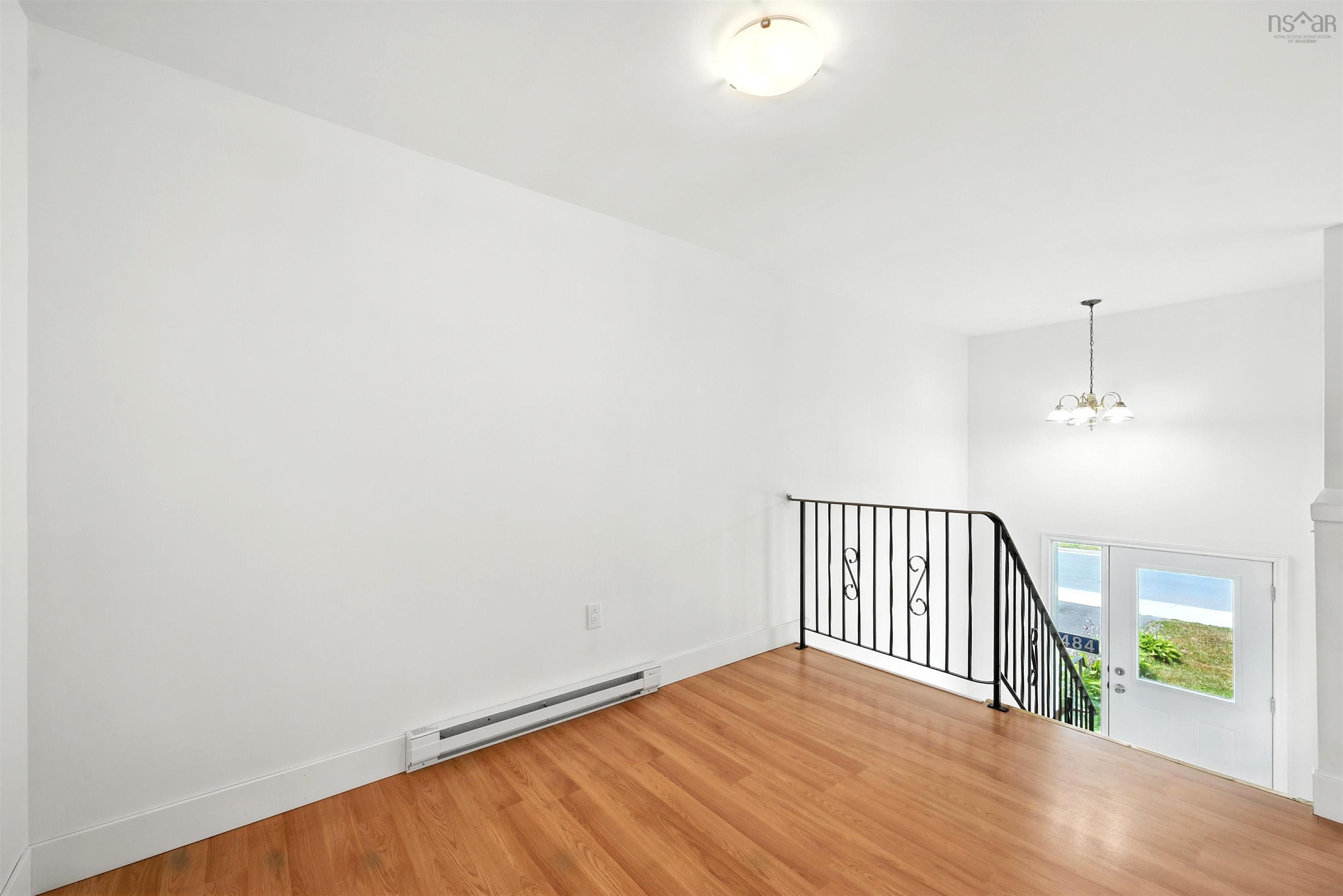 $349,900.00: 484 Renfrew Street, Dartmouth