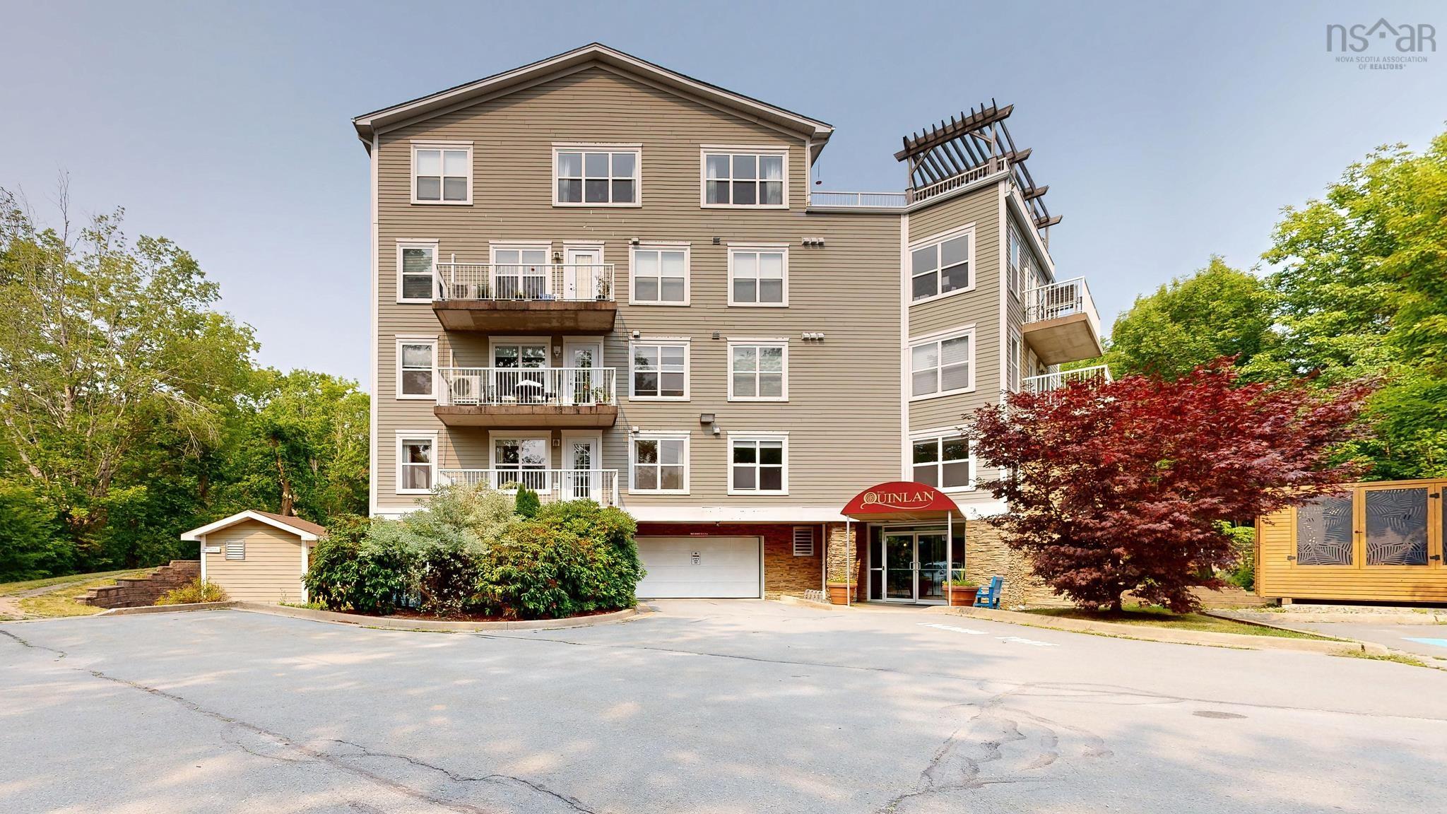 $474,900.00: 308 476 Main Street, Mahone Bay