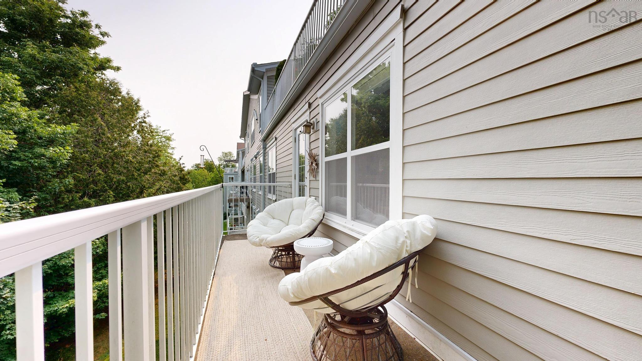 $474,900.00: 308 476 Main Street, Mahone Bay