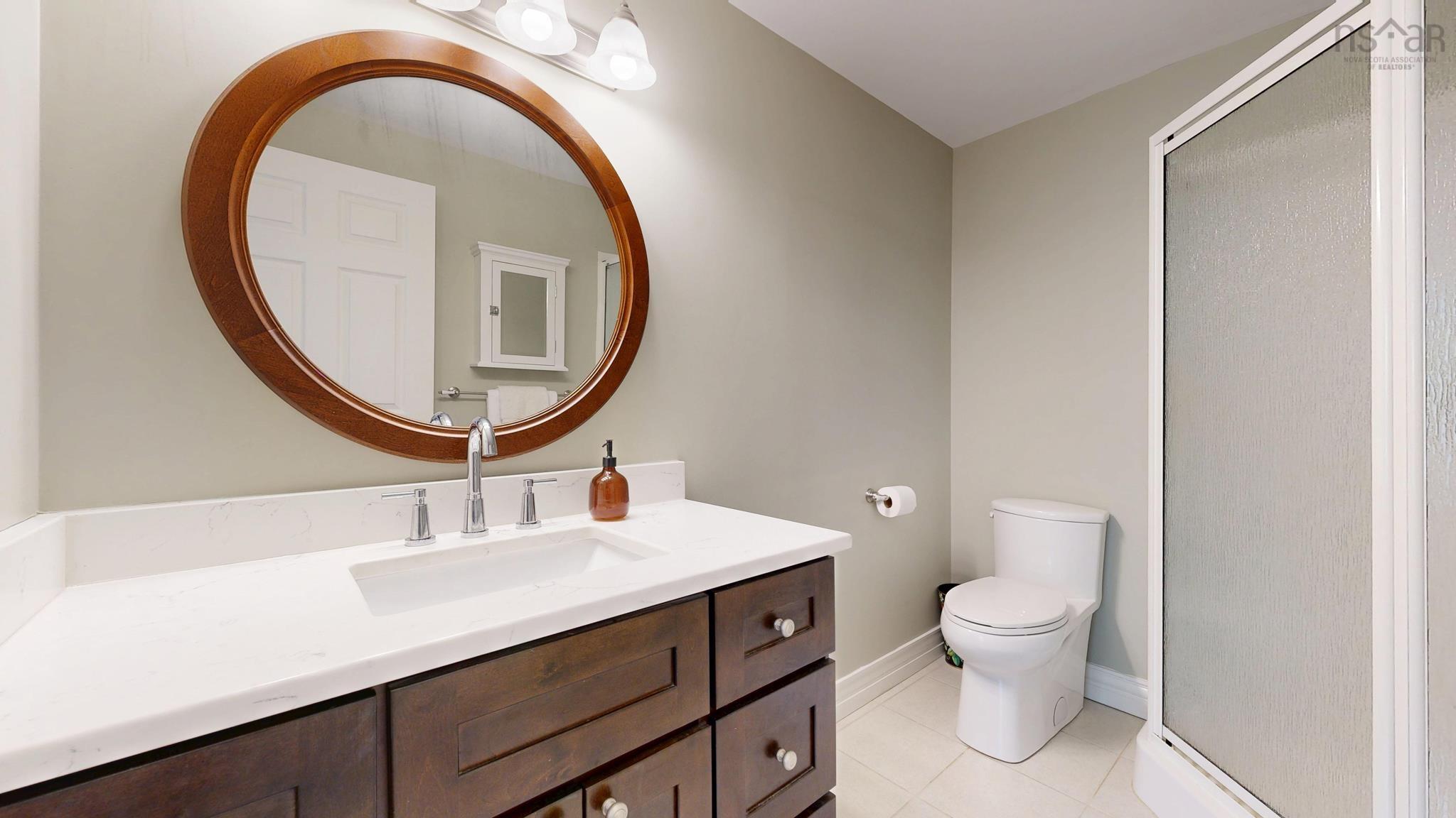 $474,900.00: 308 476 Main Street, Mahone Bay