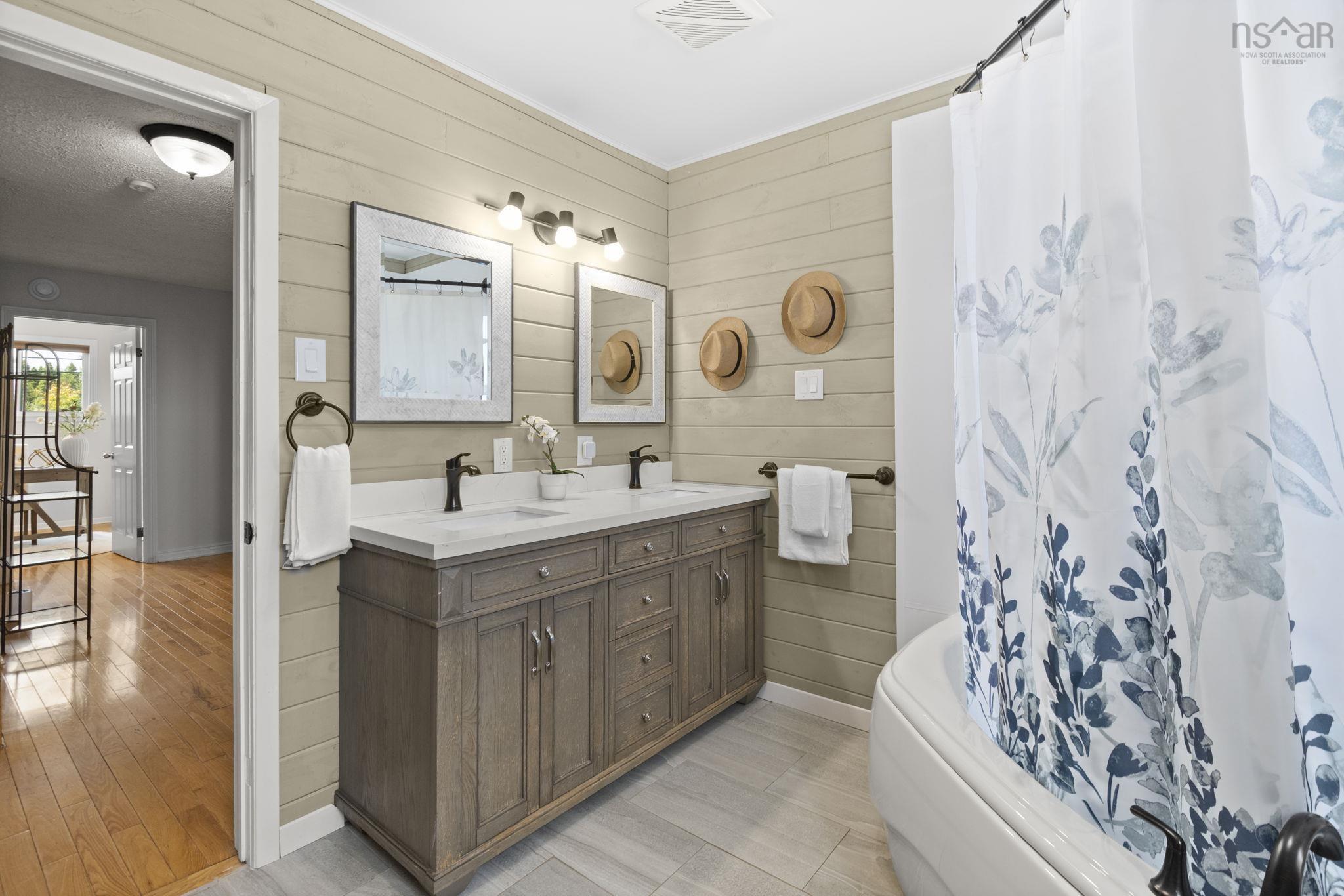 1870 Crowell Road, East Lawrencetown, NS (MLS 202519941)