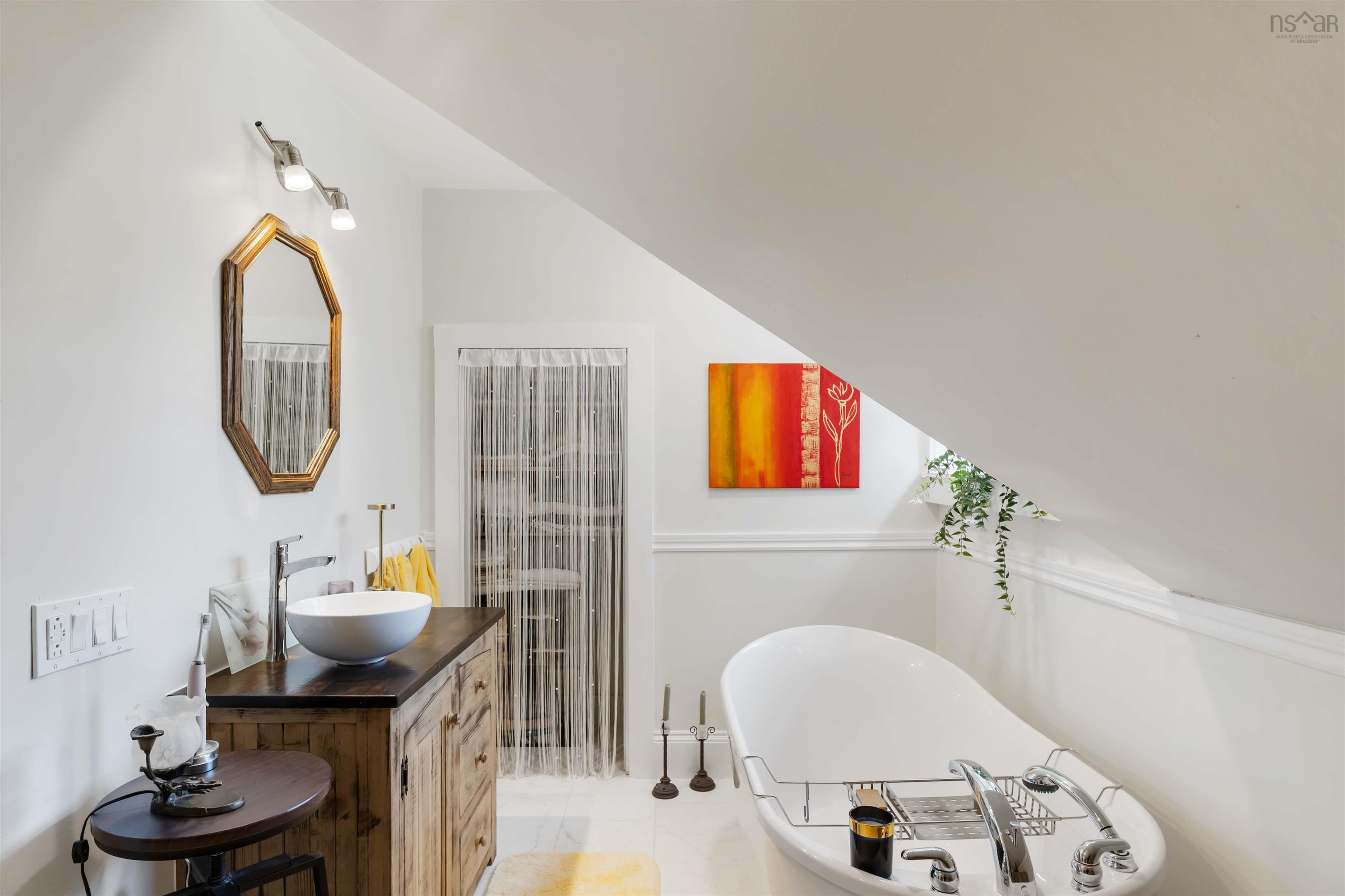 $385,000.00: 14 Ryerson Court, Yarmouth