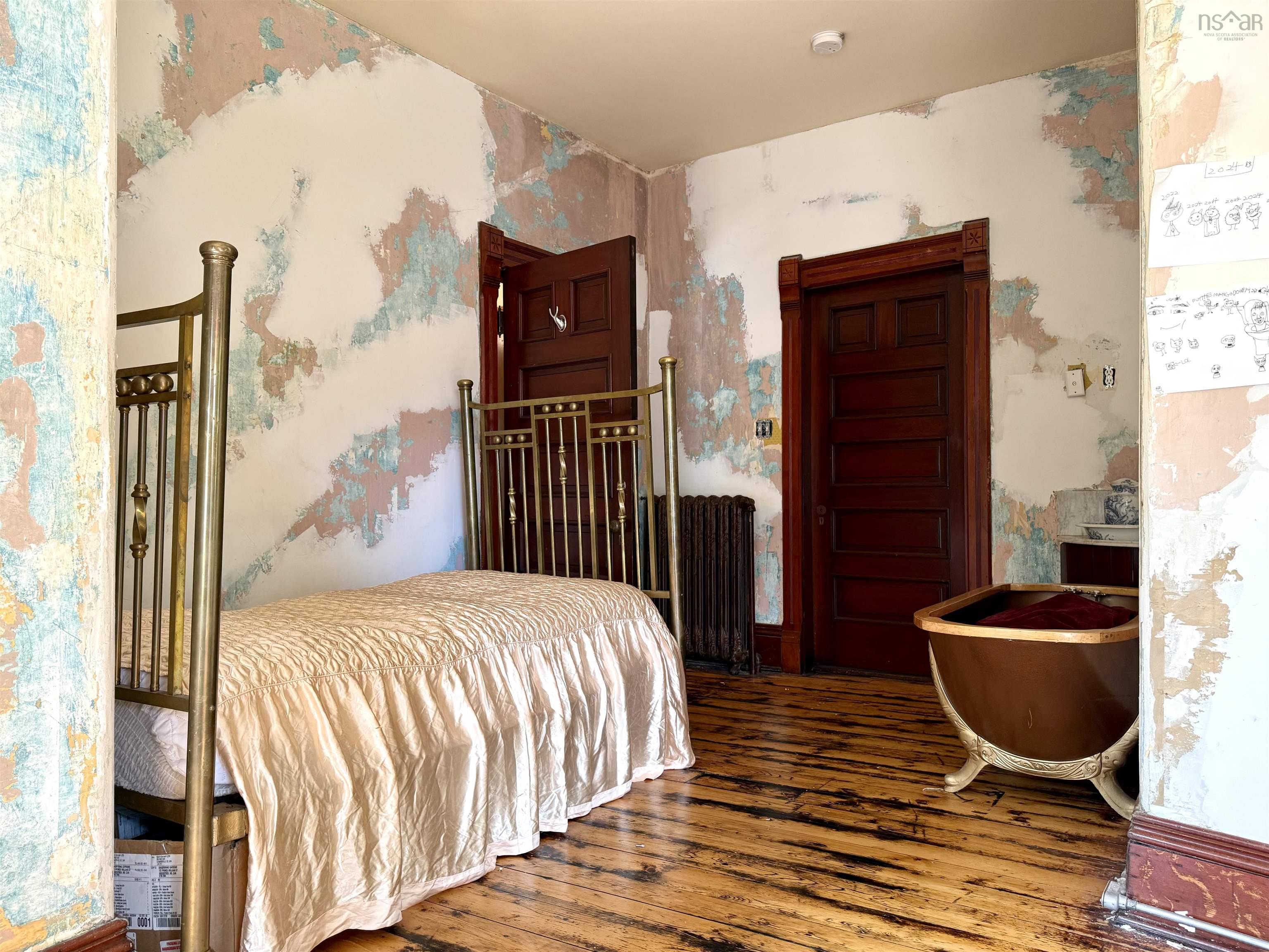 $539,900.00: 57 Havelock Street, Amherst