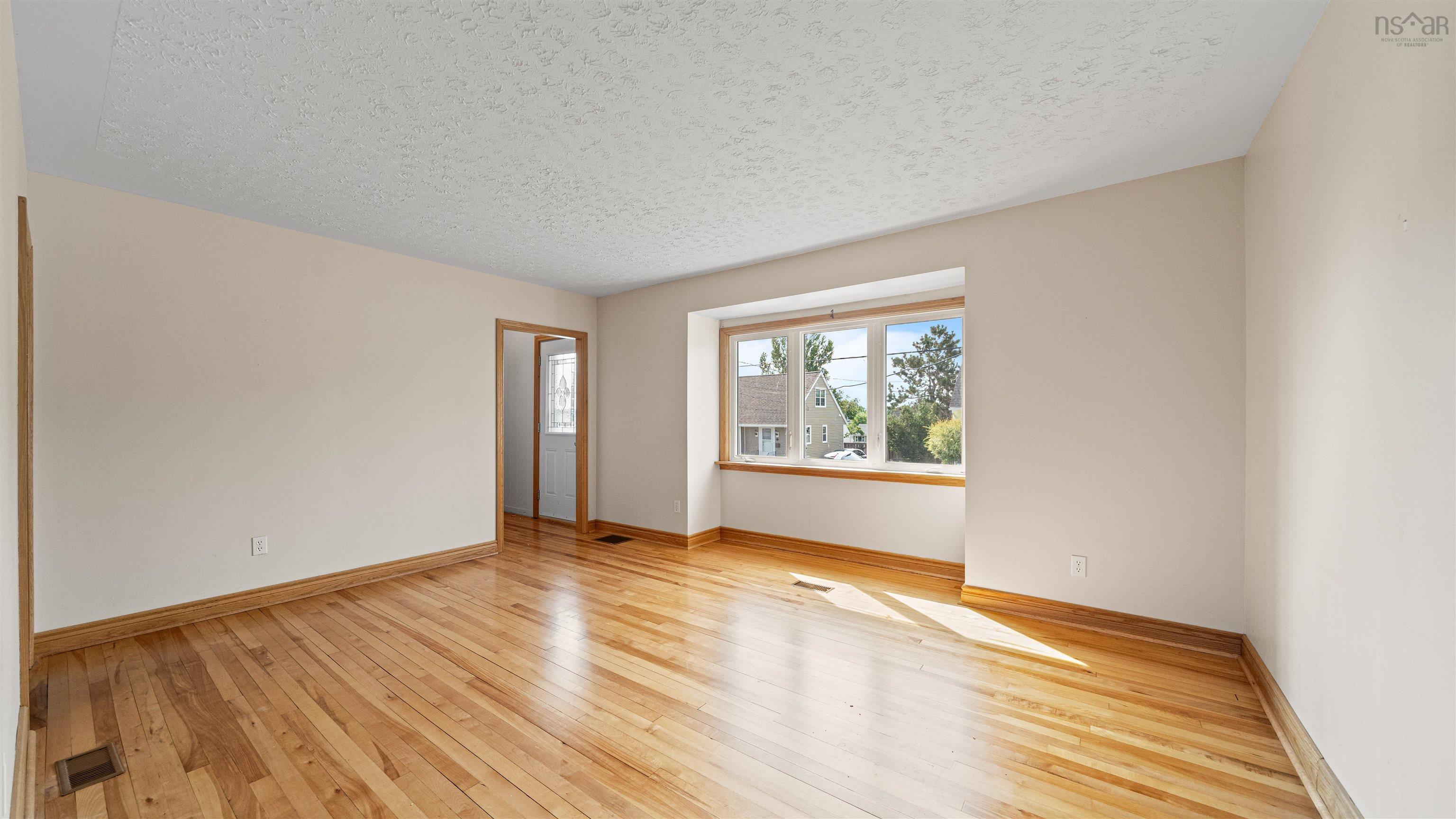 $238,000.00: 329 Victoria Avenue, New Glasgow