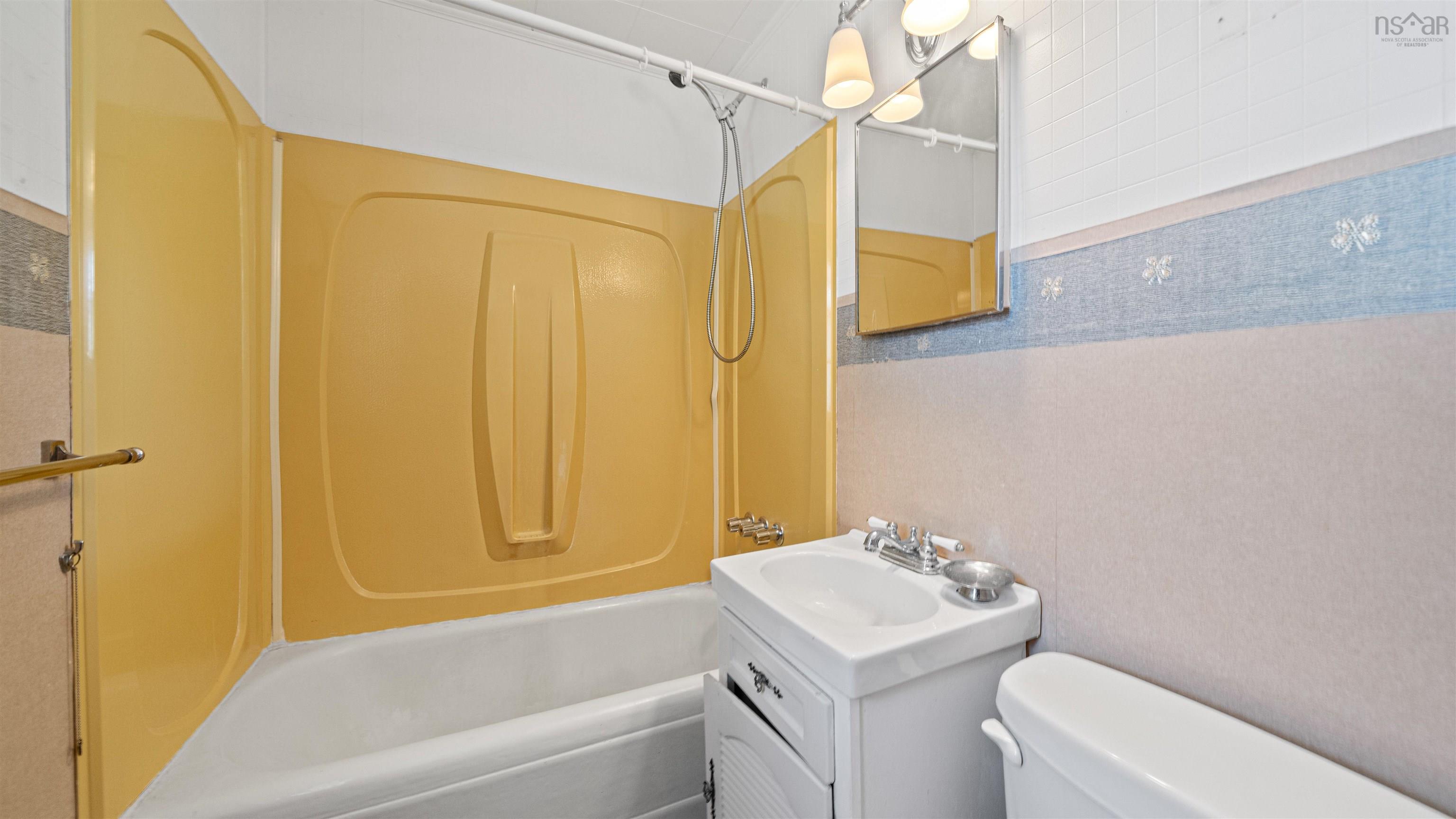 $238,000.00: 329 Victoria Avenue, New Glasgow