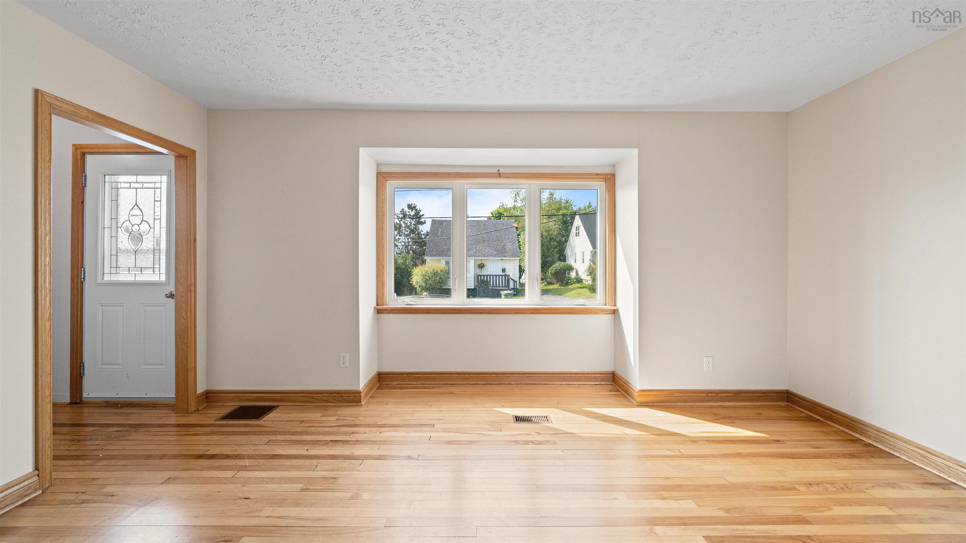 $238,000.00: 329 Victoria Avenue, New Glasgow