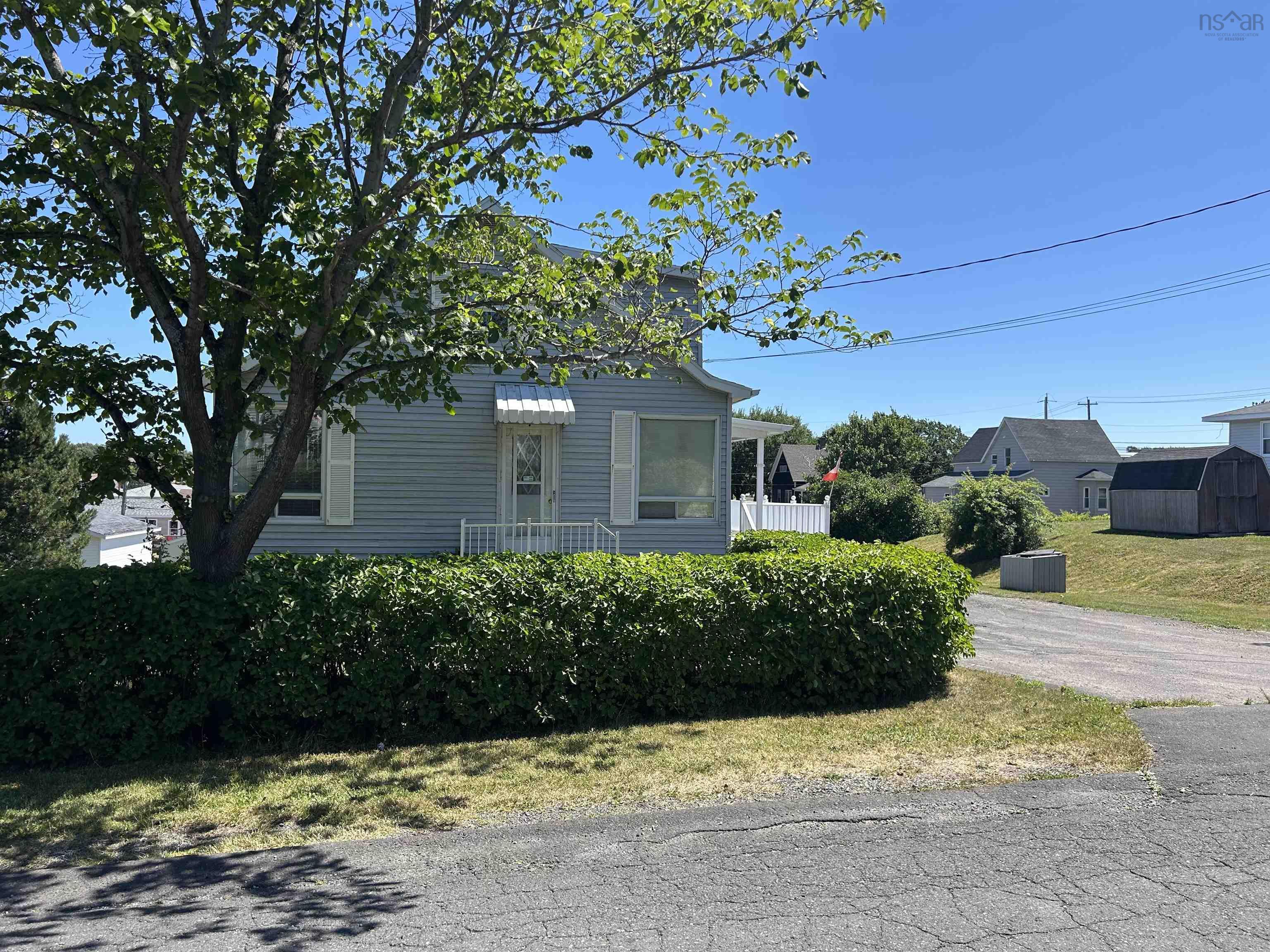 $184,900.00: 14 Cottage Street, Dominion