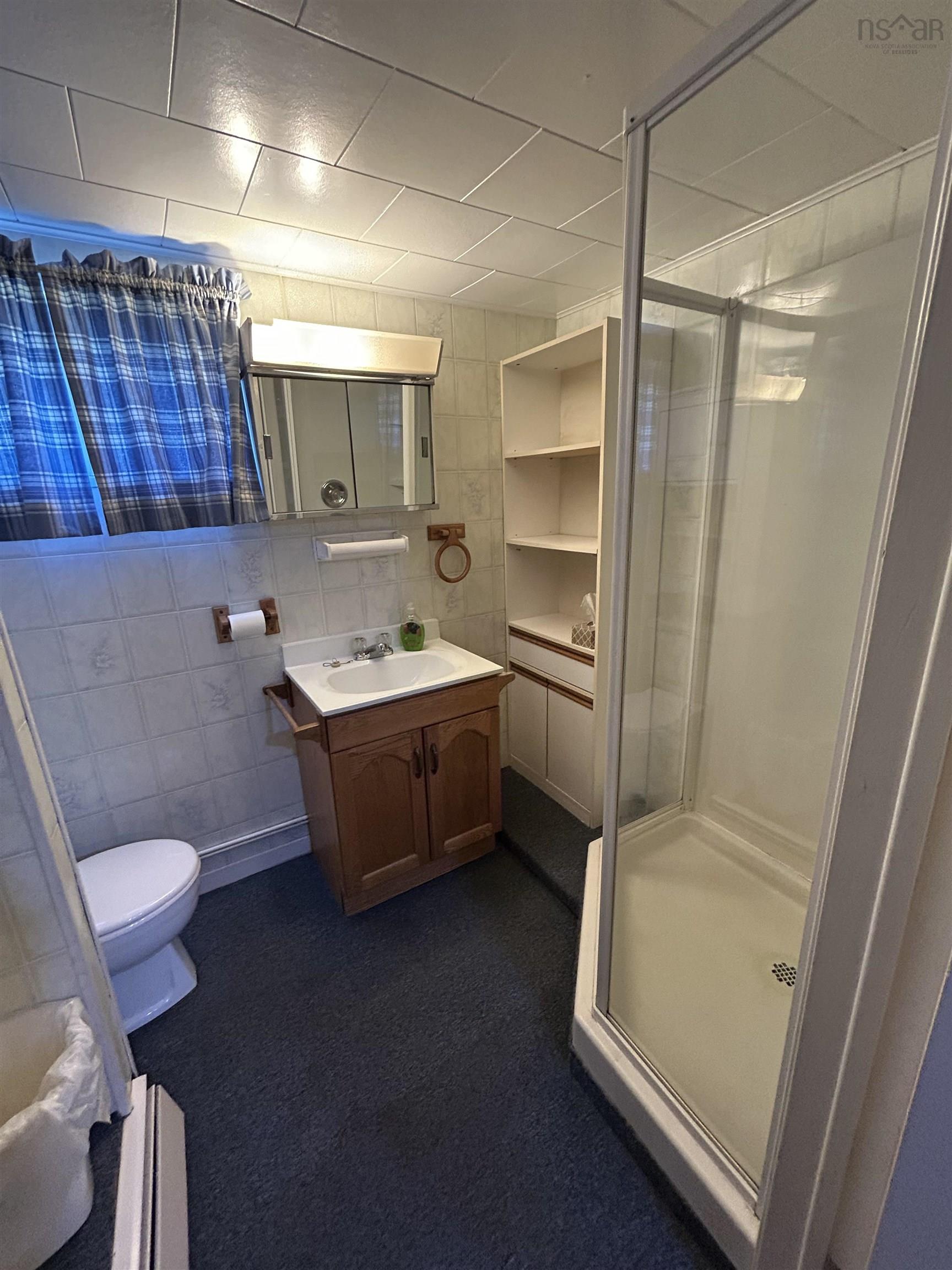 $184,900.00: 14 Cottage Street, Dominion