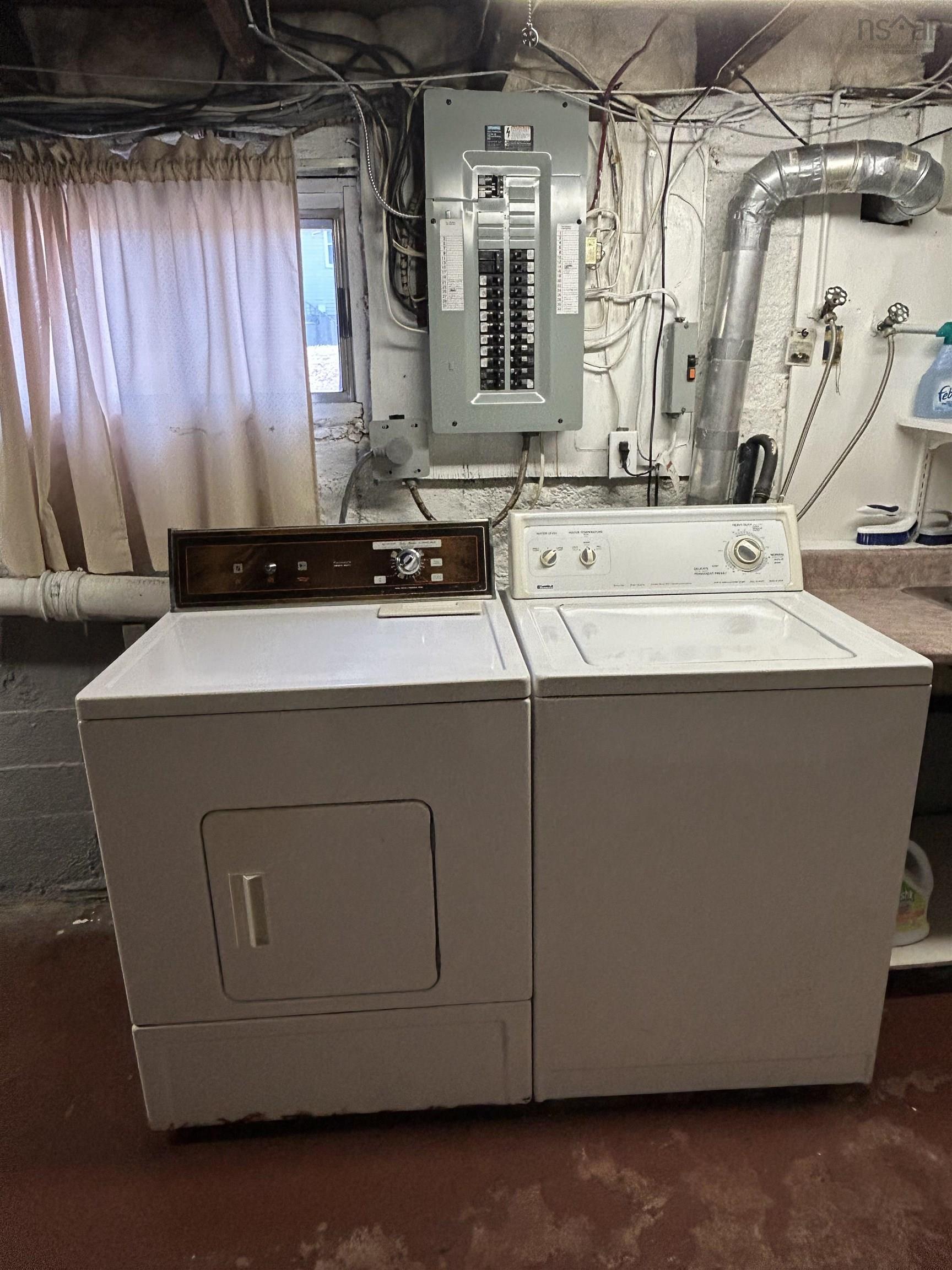 $184,900.00: 14 Cottage Street, Dominion