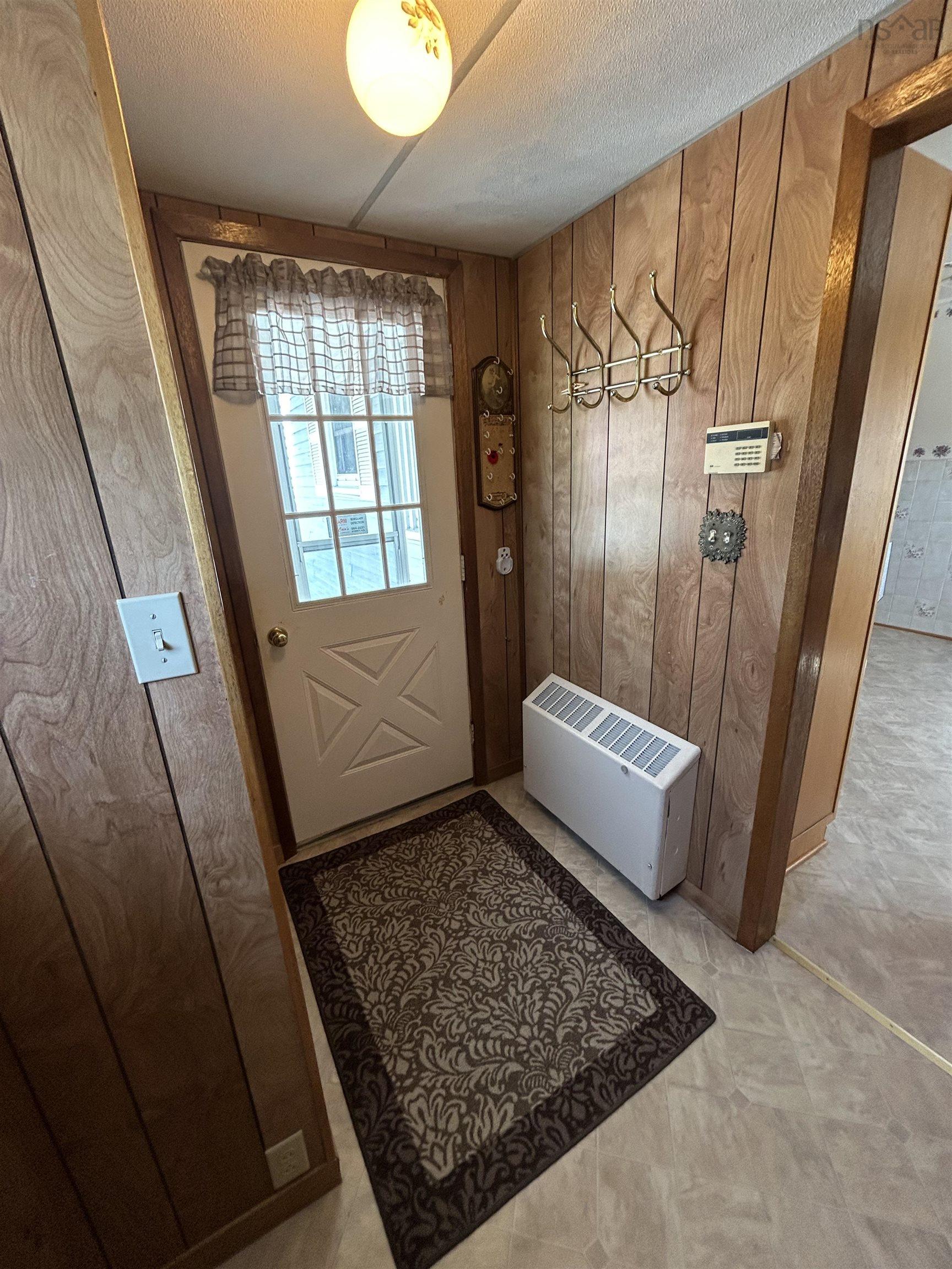 $184,900.00: 14 Cottage Street, Dominion