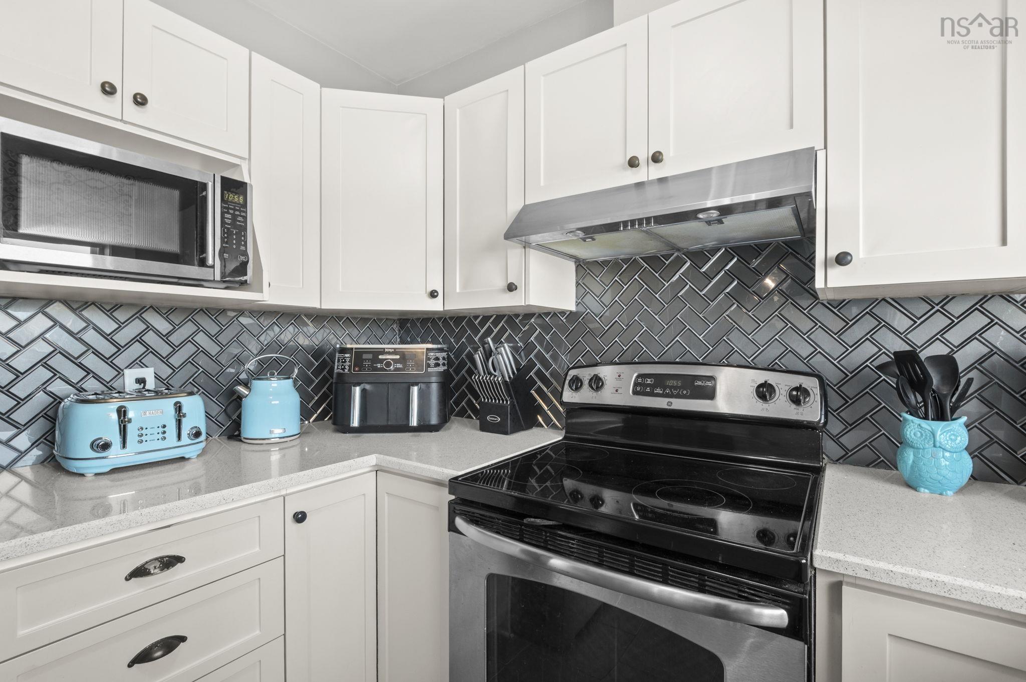 $515,000.00: 47 Delcraft Court, Eastern Passage