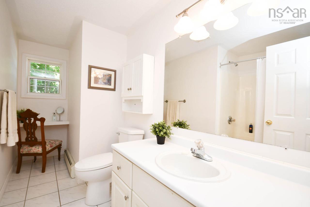 $574,900.00: 91 Douglas Crescent, Halifax